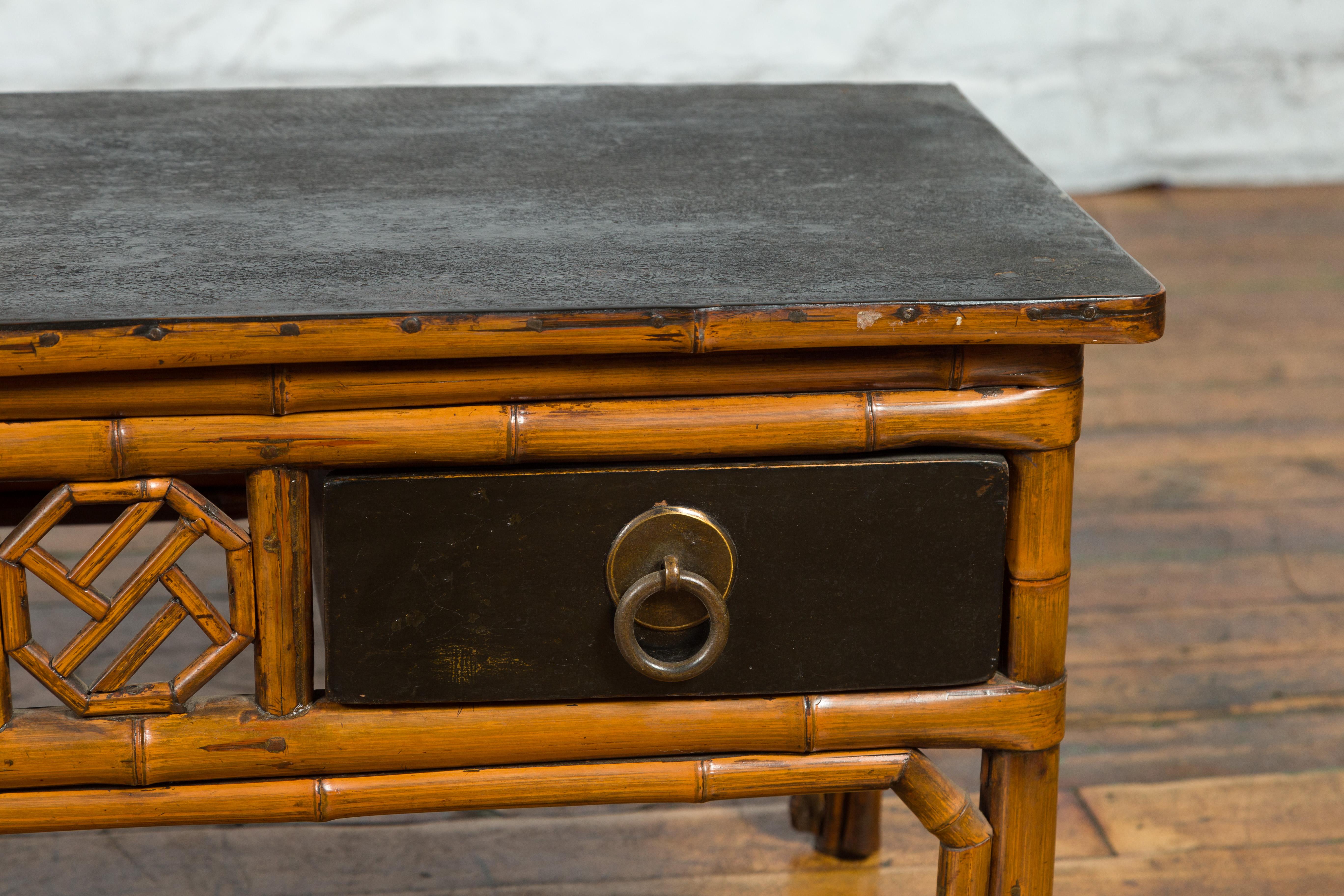 Chinese Vintage Black Lacquered Elmwood and Bamboo Side Table with Fretwork For Sale 4