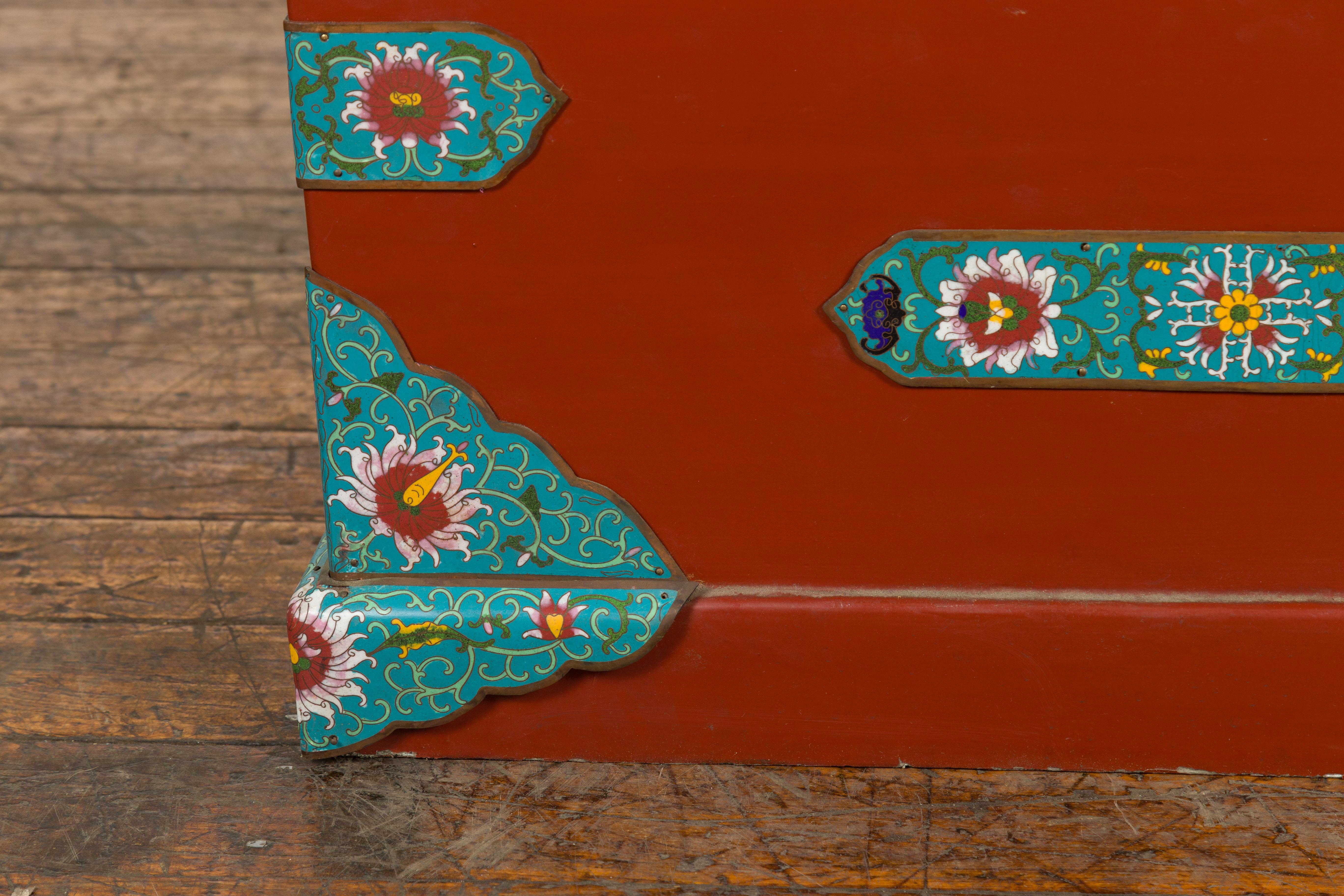 Chinese Vintage Blanket Chest with Red Lacquer and Cloisonné Floral Décor For Sale 6