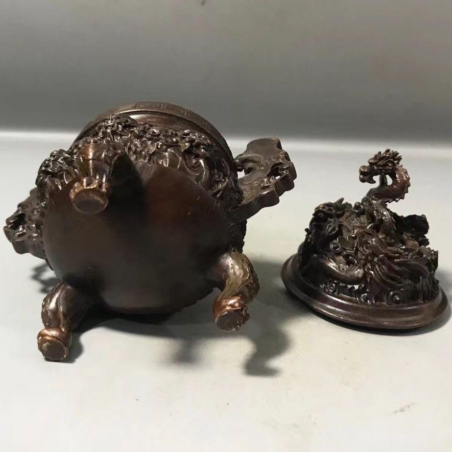 Bronzo Bruciatore d'incenso cinese in bronzo d'epoca con disegno del drago in vendita