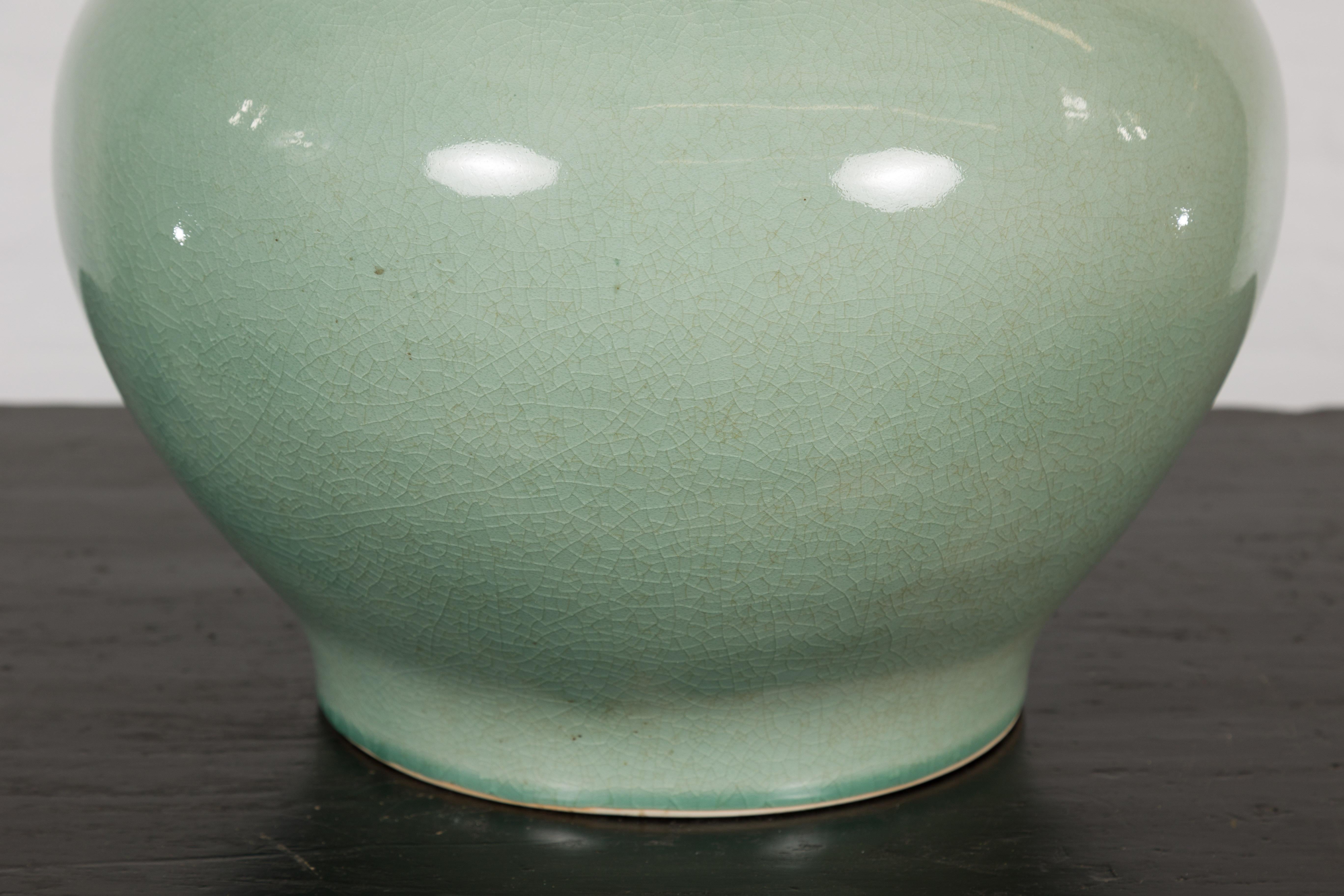 Chinesisches, rundes Celadon-Garten-Pflanzgefäß im Vintage-Stil mit Craquelé-Design (Keramik) im Angebot