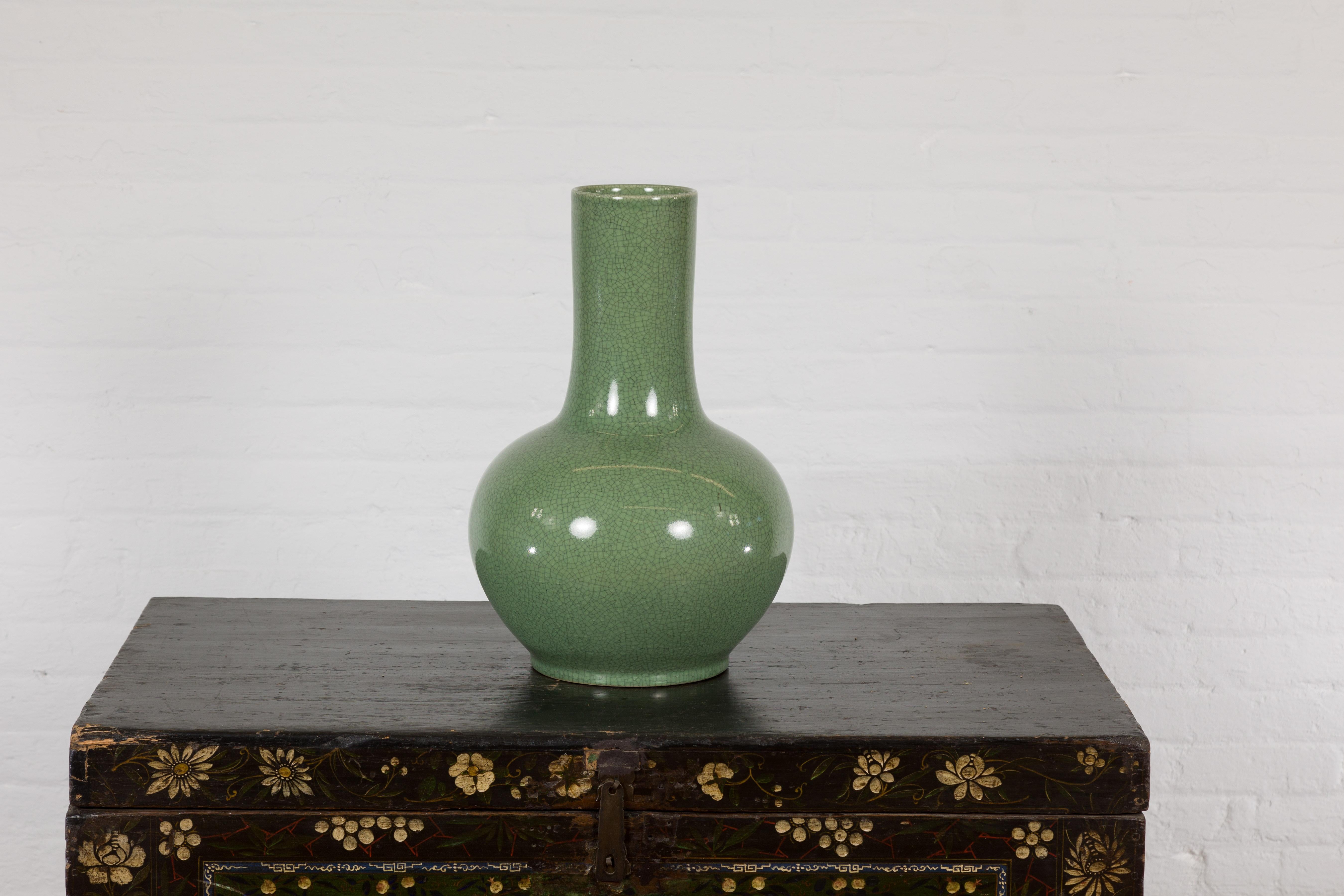 Chinese Vintage Ceramic Vase with Crackle Green Glaze and Narrow Neck 9