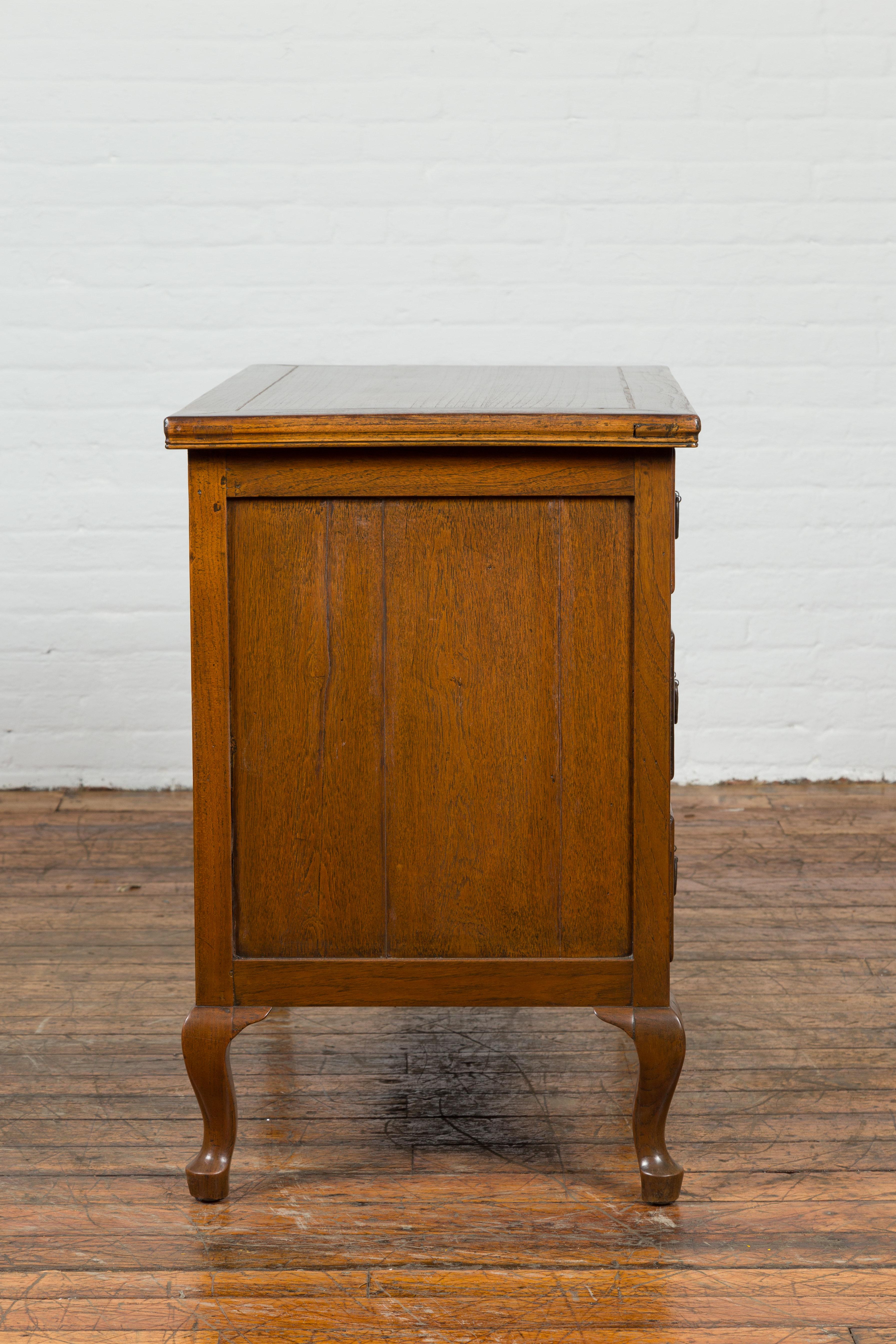 Chinese Vintage Four-Drawer Chest with Caramel Patina and Iron Hardware For Sale 6