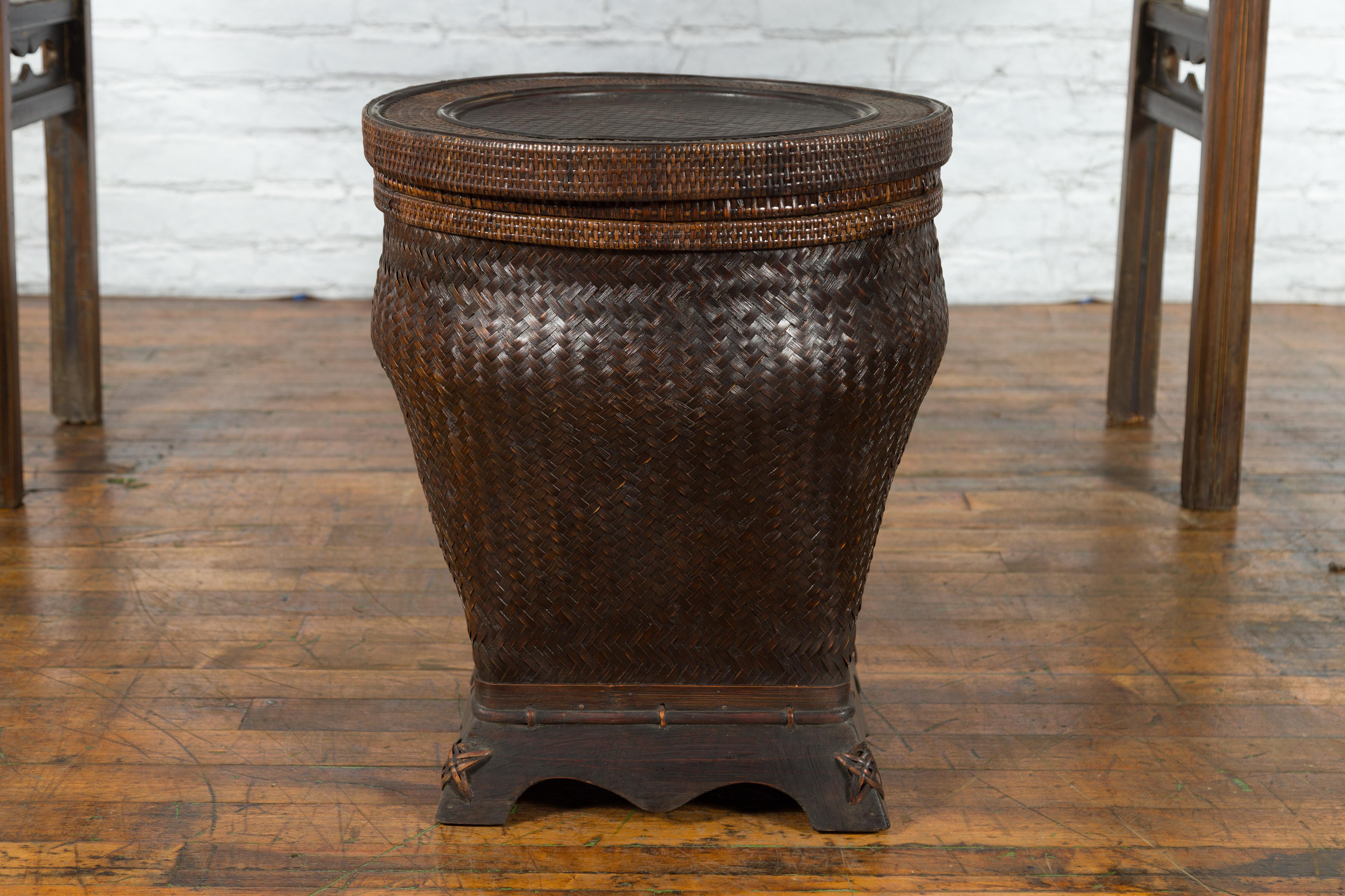 Chinese Vintage Hand-Woven Rattan and Bamboo Storage Basket with Dark Patina In Good Condition For Sale In Yonkers, NY