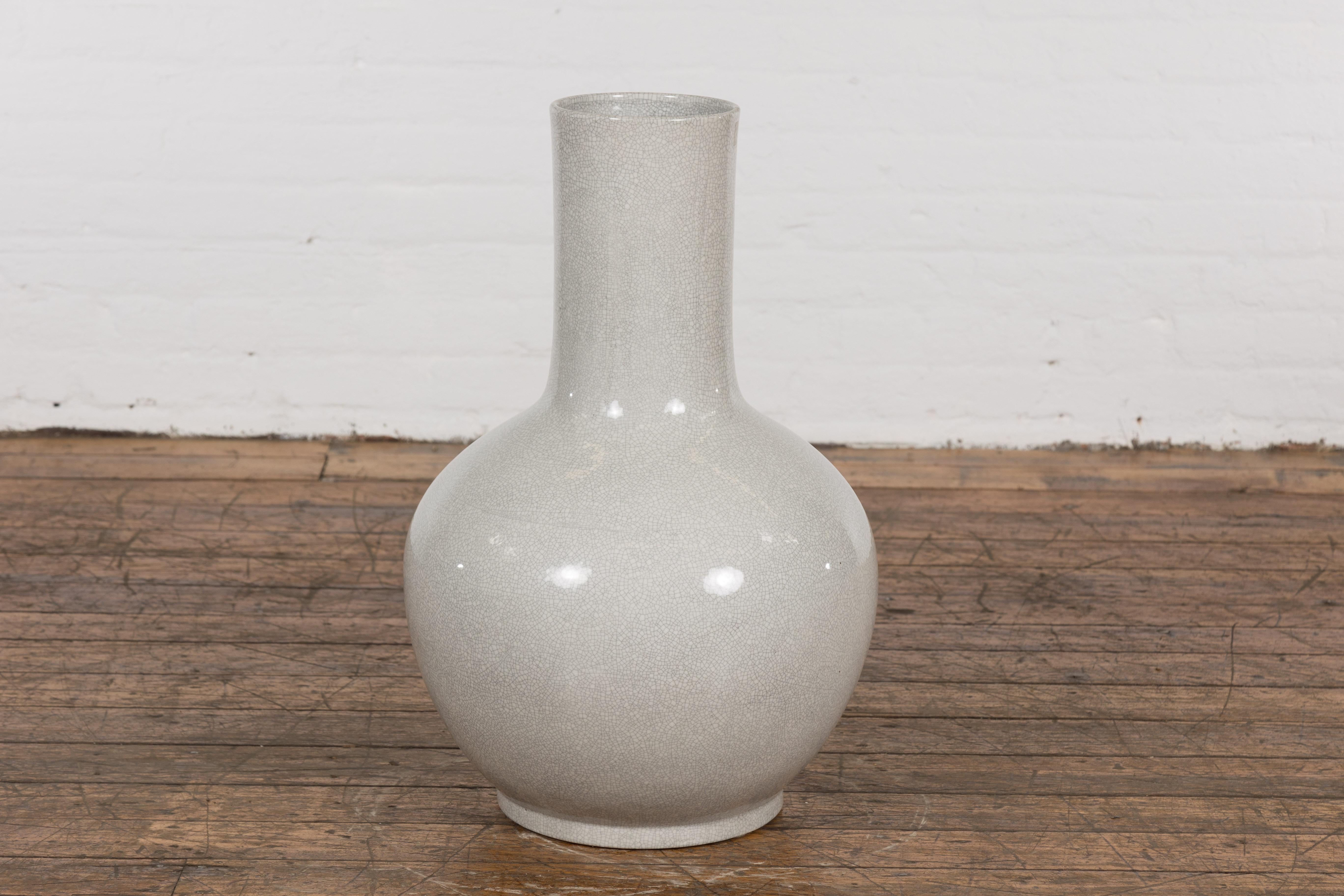 Chinese Vintage Kendi Shape Vase with Crackle Grey and White Finish For Sale 4