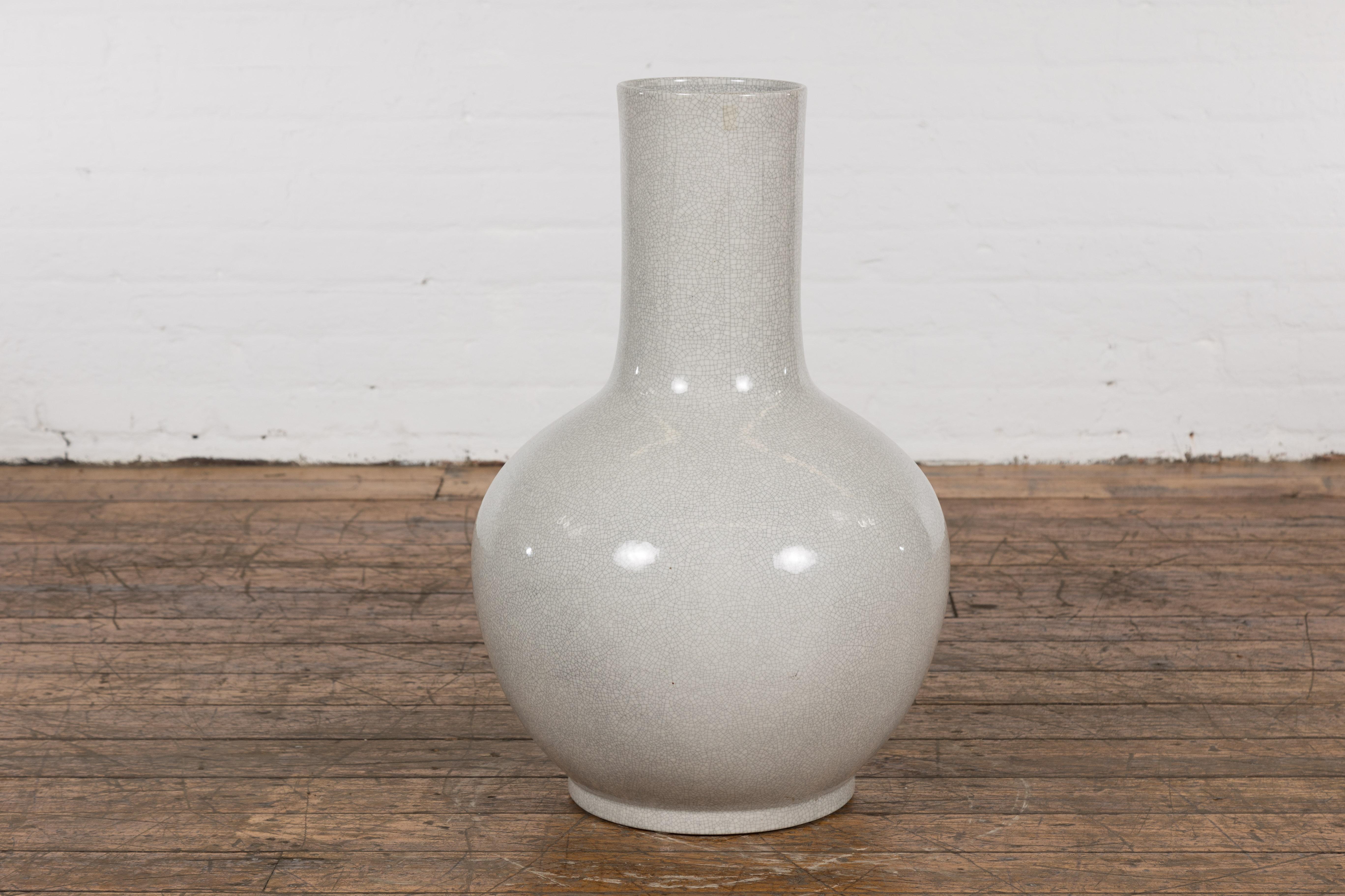 20th Century Chinese Vintage Kendi Shape Vase with Crackle Grey and White Finish For Sale