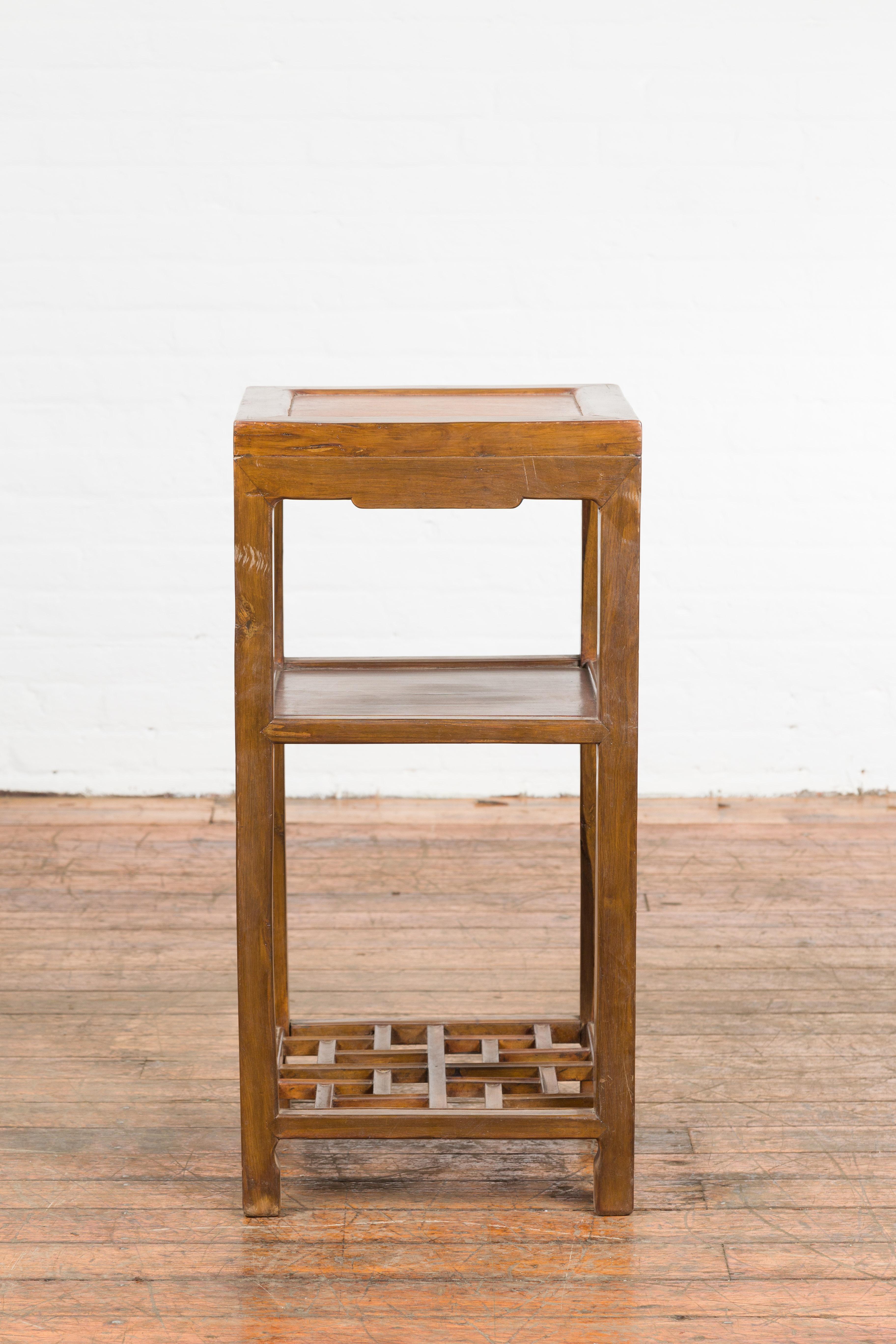 Vintage Honey Brown Side Table with Geometric Base Shelf In Good Condition For Sale In Yonkers, NY