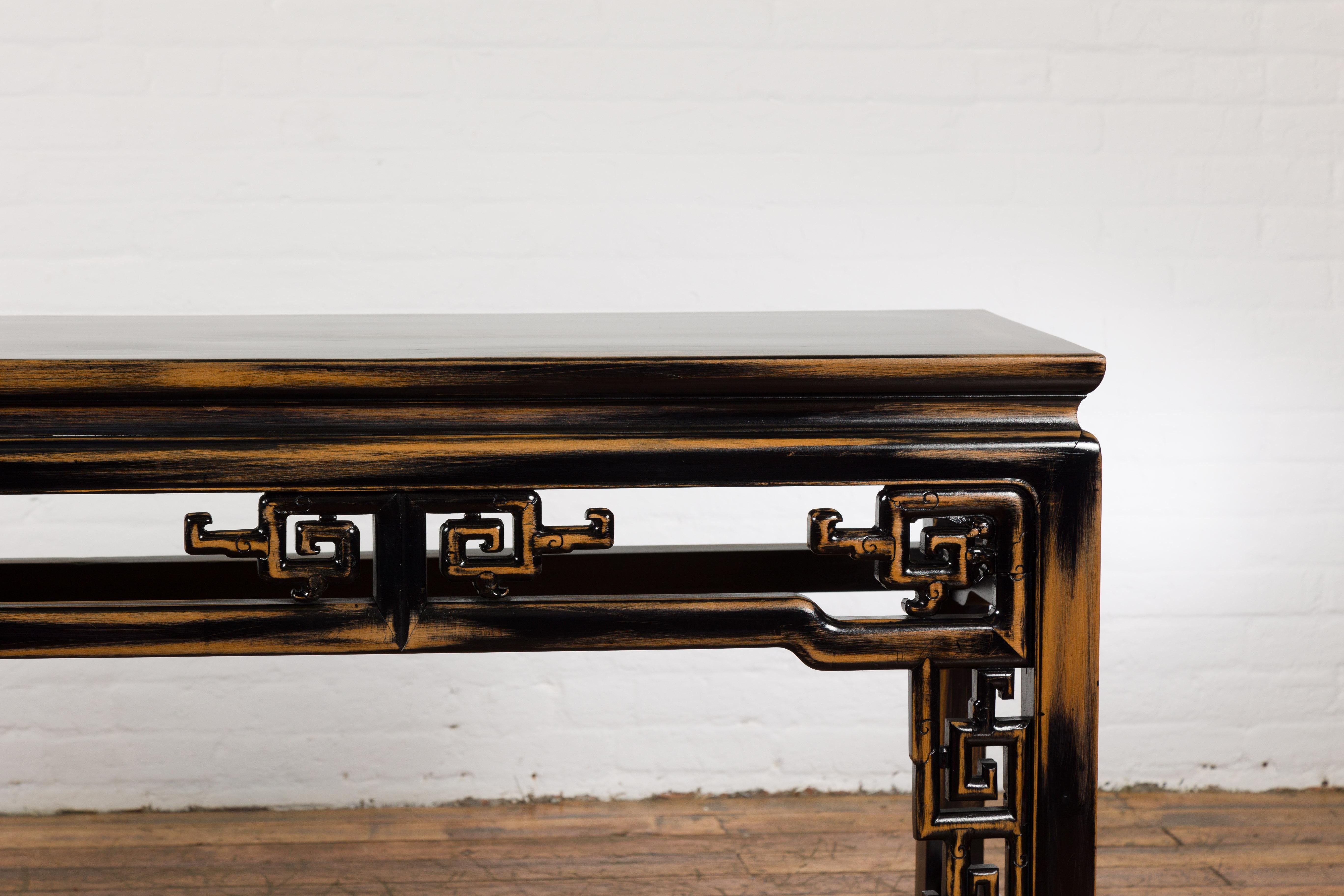 Chinese Vintage Black and Brown Low Console Table In Good Condition For Sale In Yonkers, NY