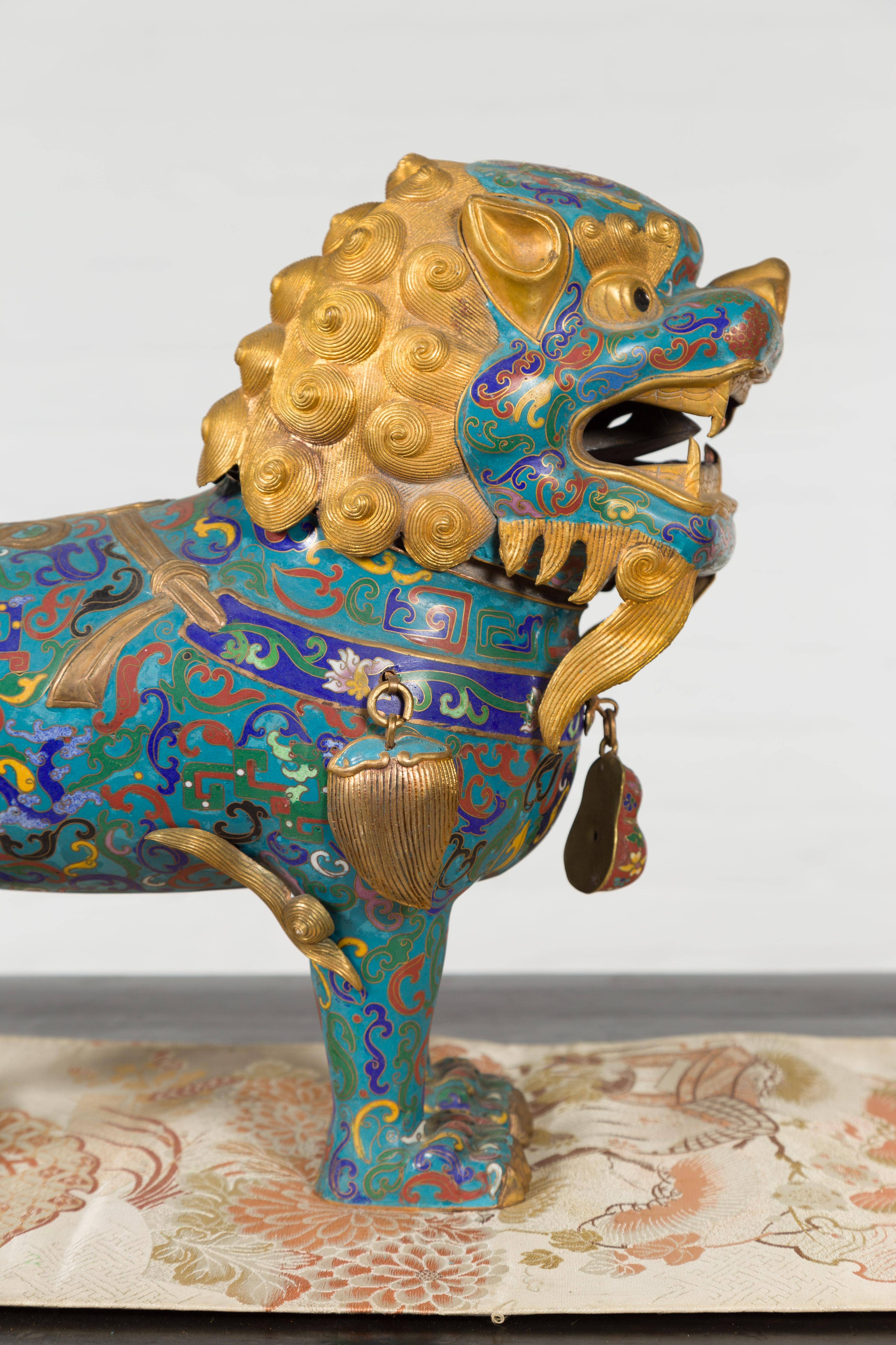 Chinese Vintage Metal Cloisonné Foo Dog Guardian Lion with Teal and Golden Tones 6