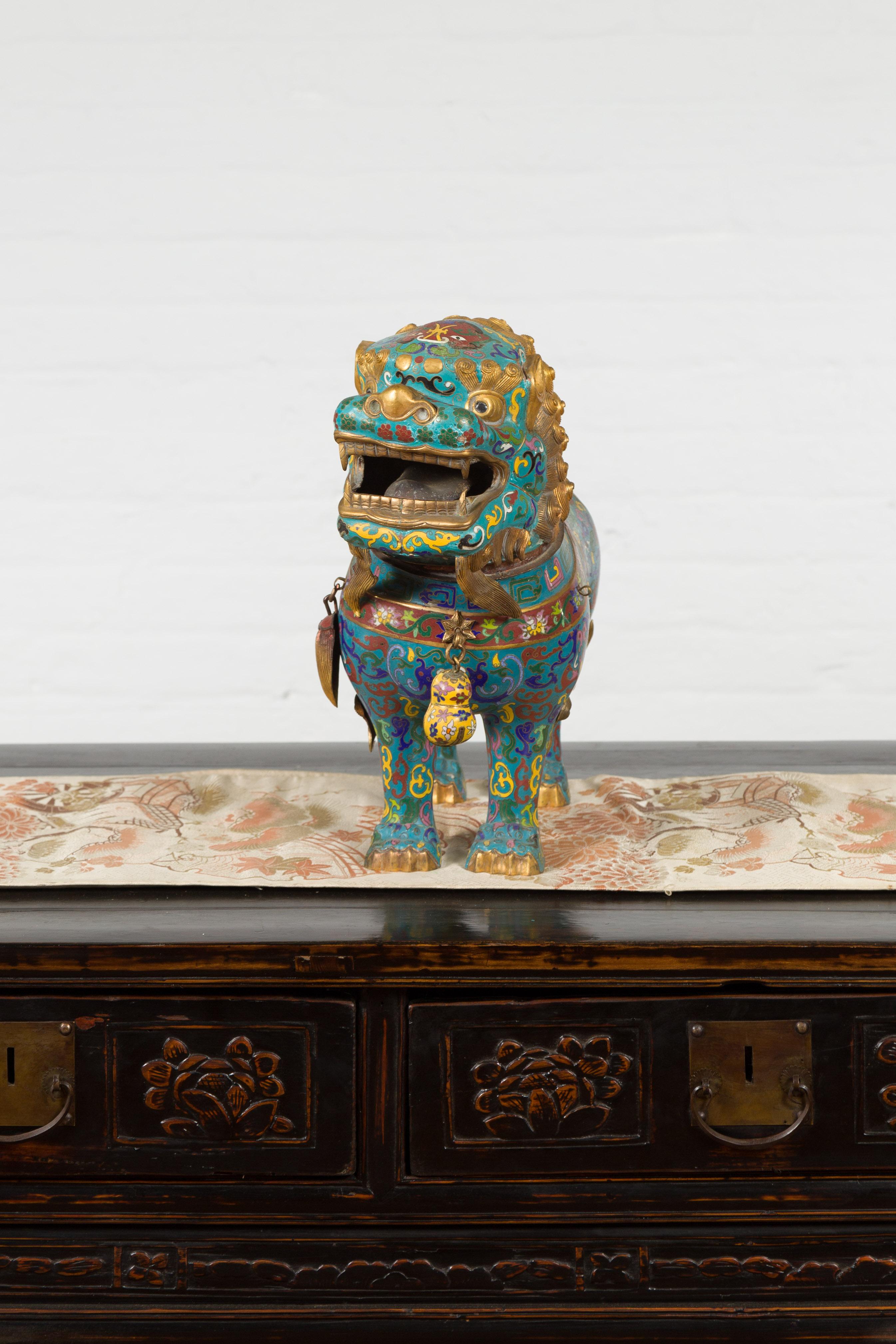 Chinese Vintage Metal Cloisonné Foo Dog Guardian Lion with Teal and Golden Tones 7