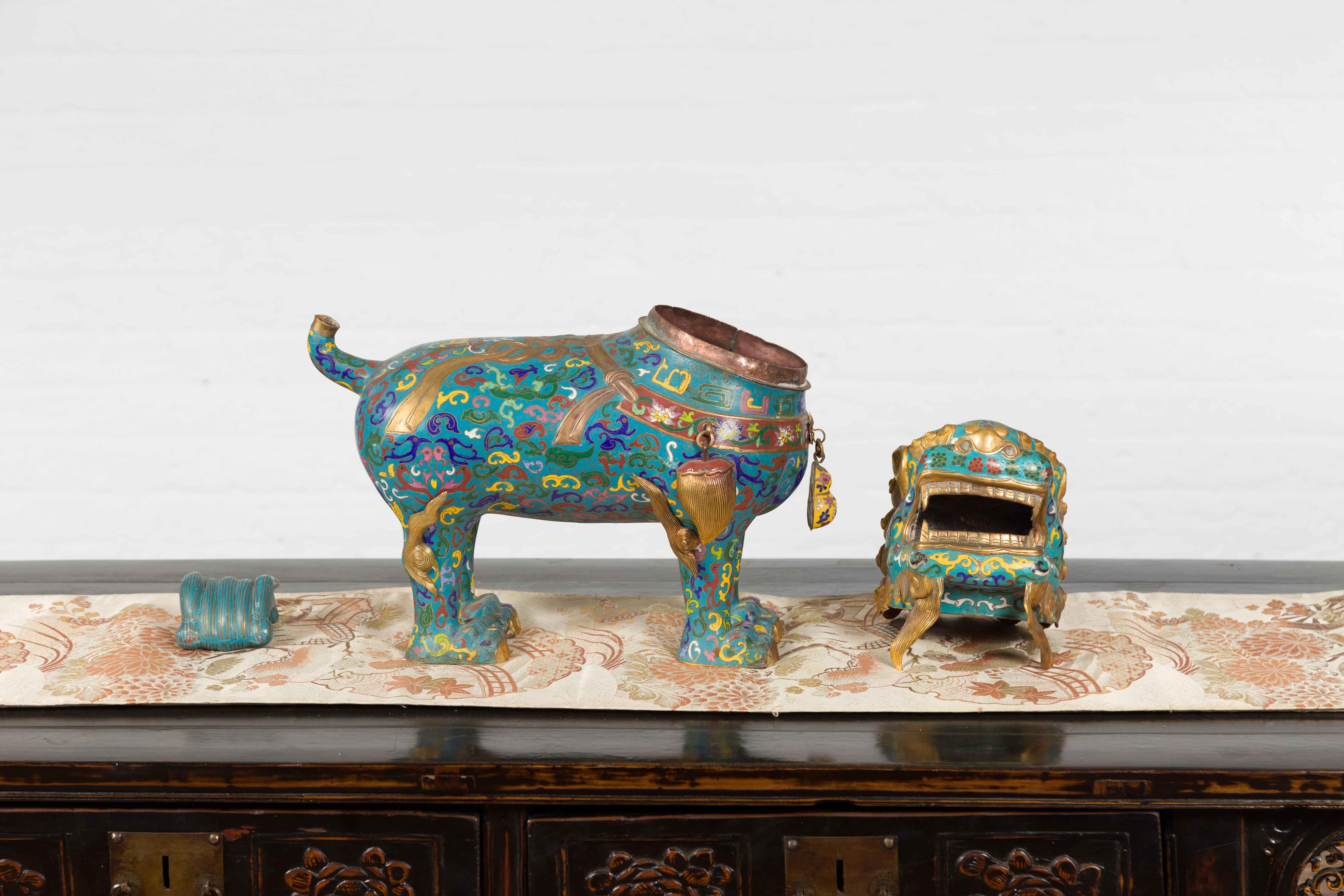 Chinese Vintage Metal Cloisonné Foo Dog Guardian Lion with Teal and Golden Tones 8