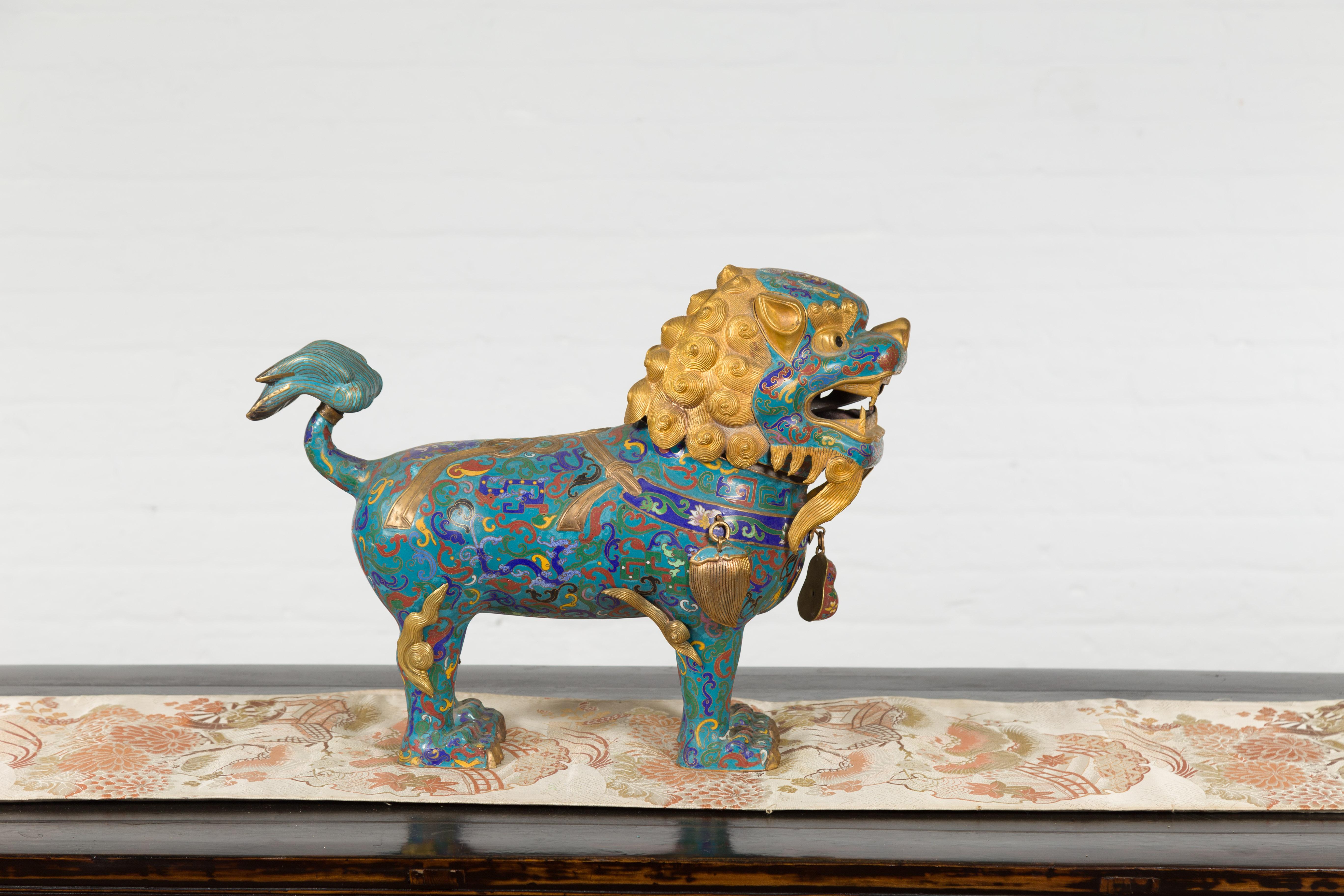 Chinese Vintage Metal Cloisonné Foo Dog Guardian Lion with Teal and Golden Tones In Good Condition In Yonkers, NY