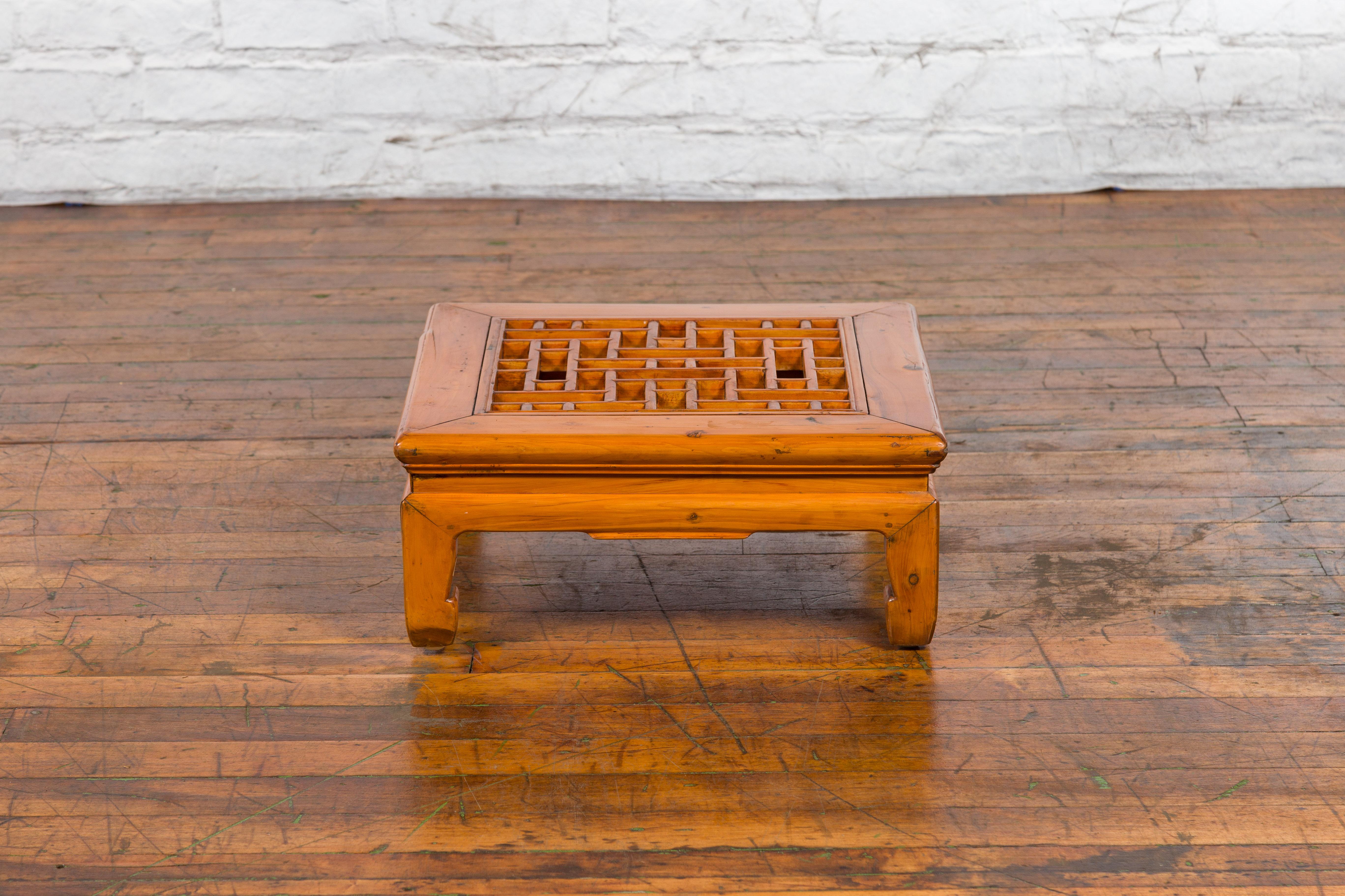 Chinese Vintage Ming Dynasty Style Elmwood Low Prayer Table with Fretwork Top For Sale 9