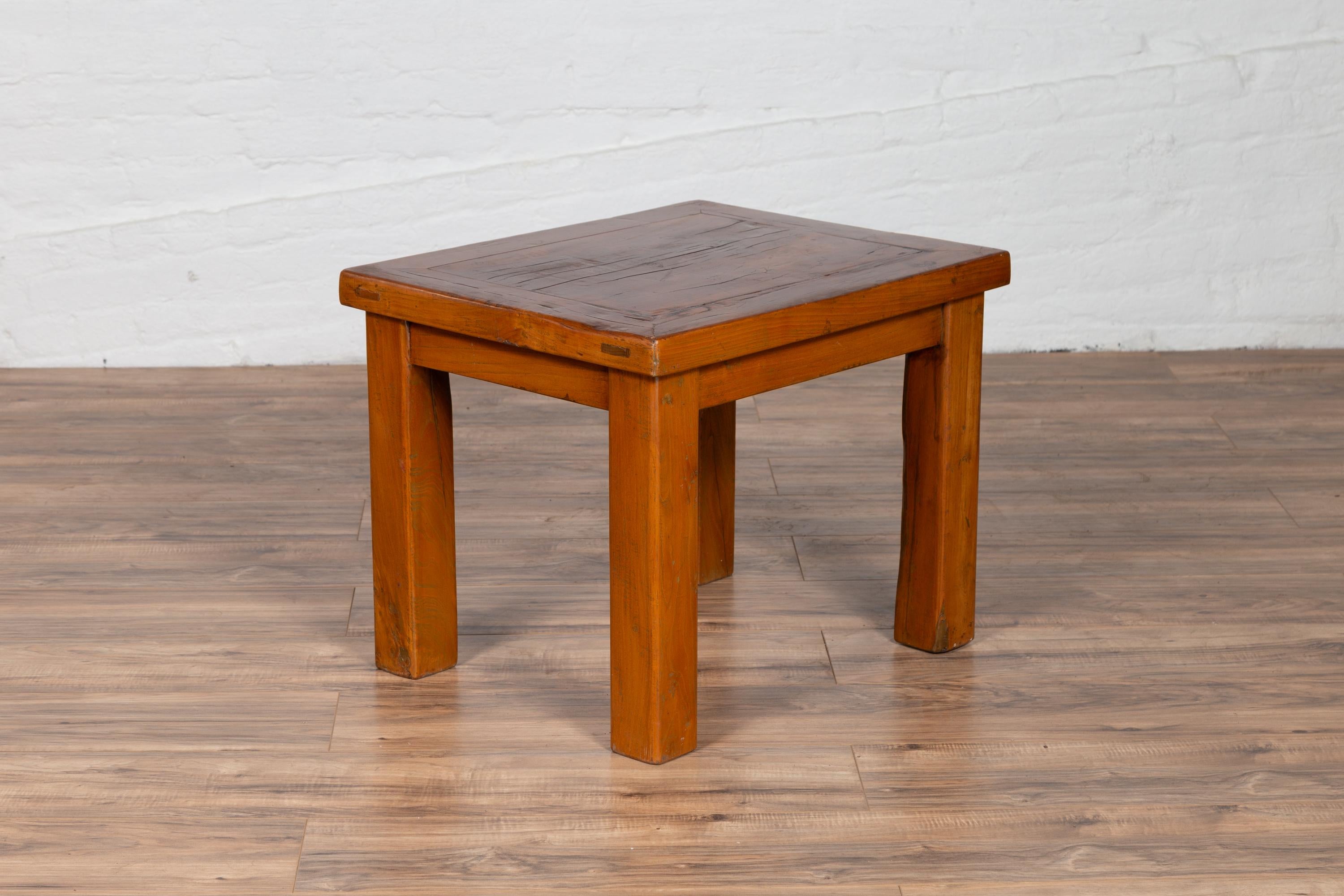 20th Century Chinese Vintage Natural Wood Side Table with Square Legs and Contemporary Design For Sale