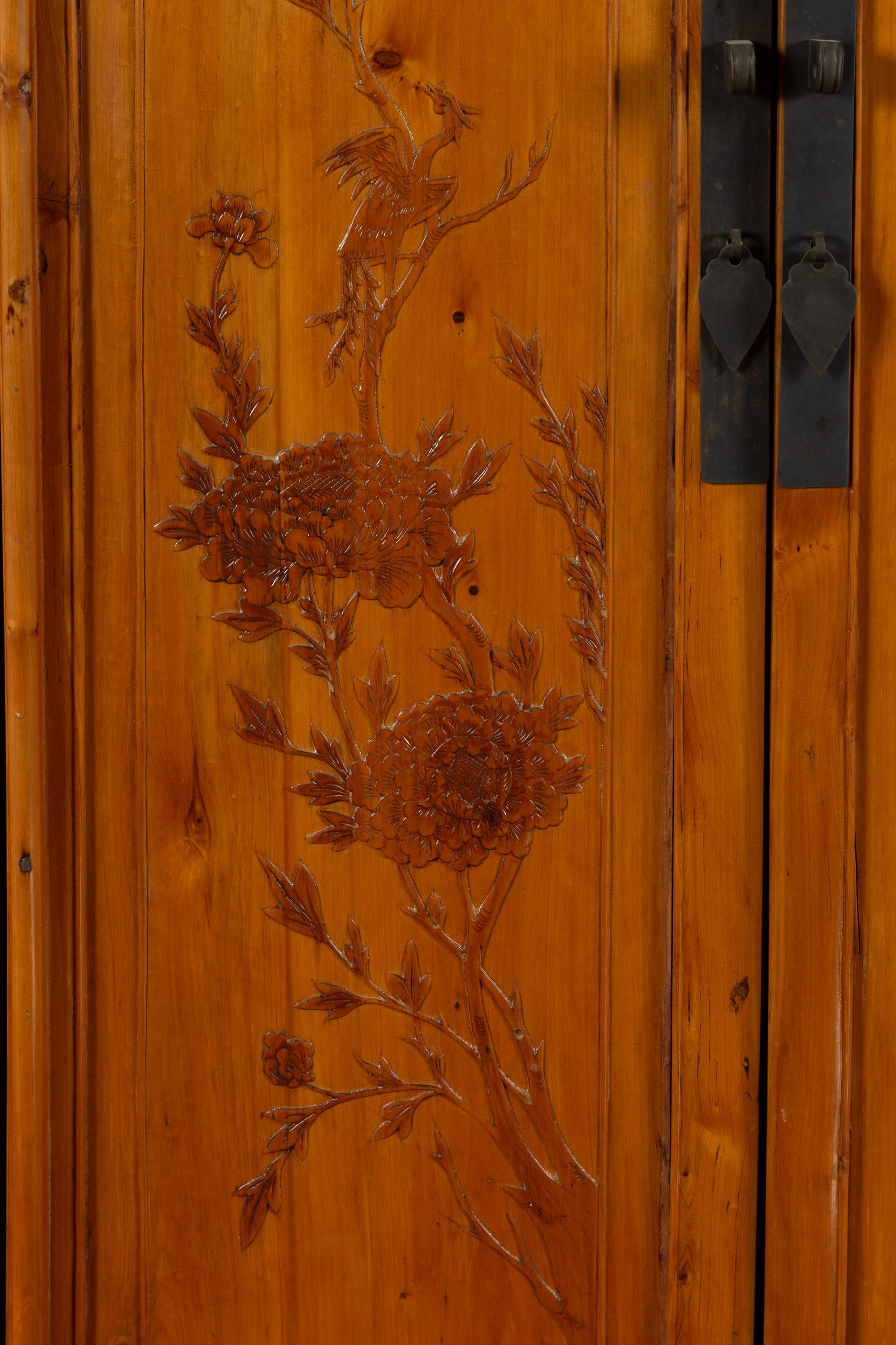 20th Century Chinese Vintage Natural Wood Two-Door Cabinet with Floral Décor and Drawers For Sale