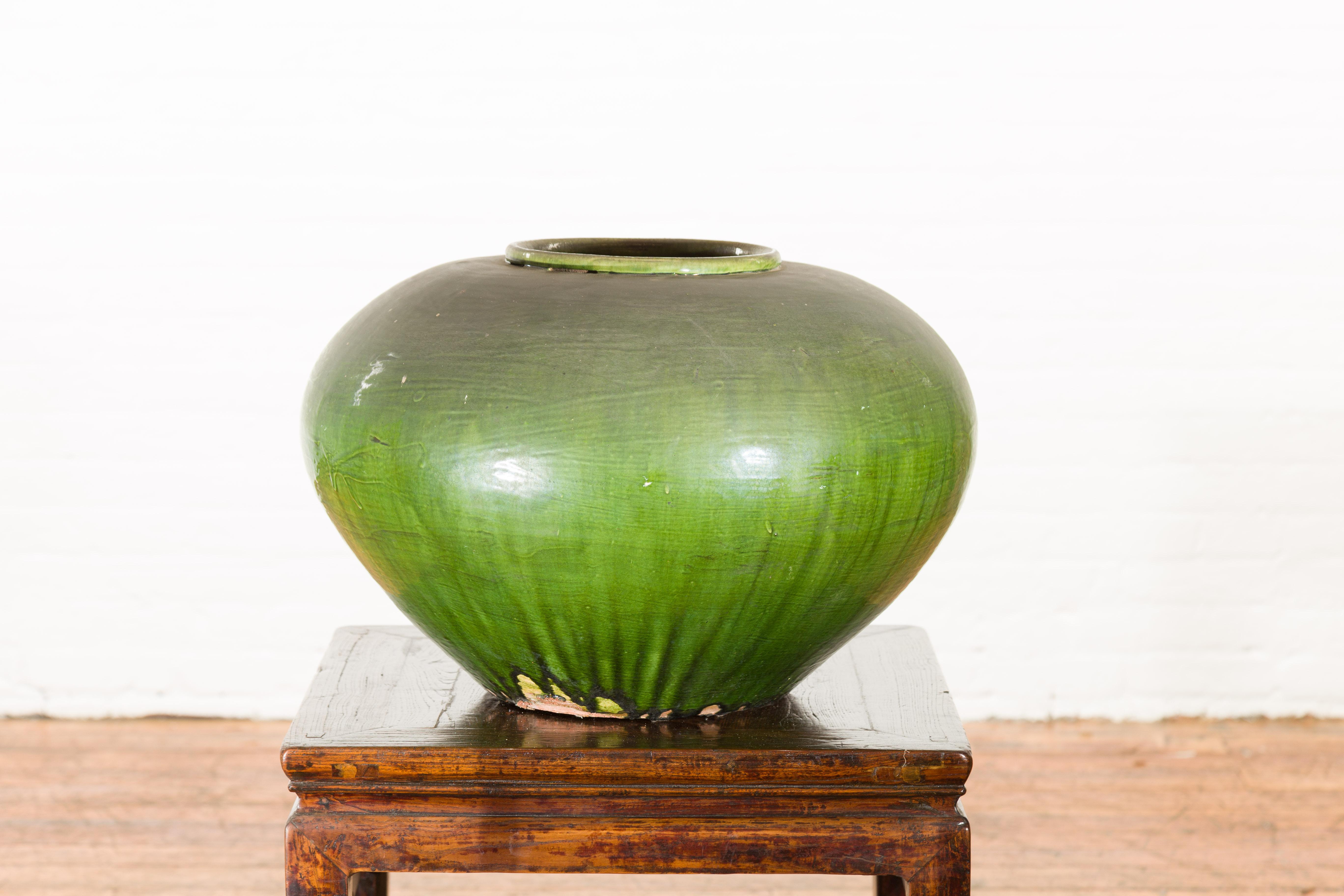 Chinese Vintage Porcelain Low Squat Planter with Verde Glaze and Aged Patina For Sale 6