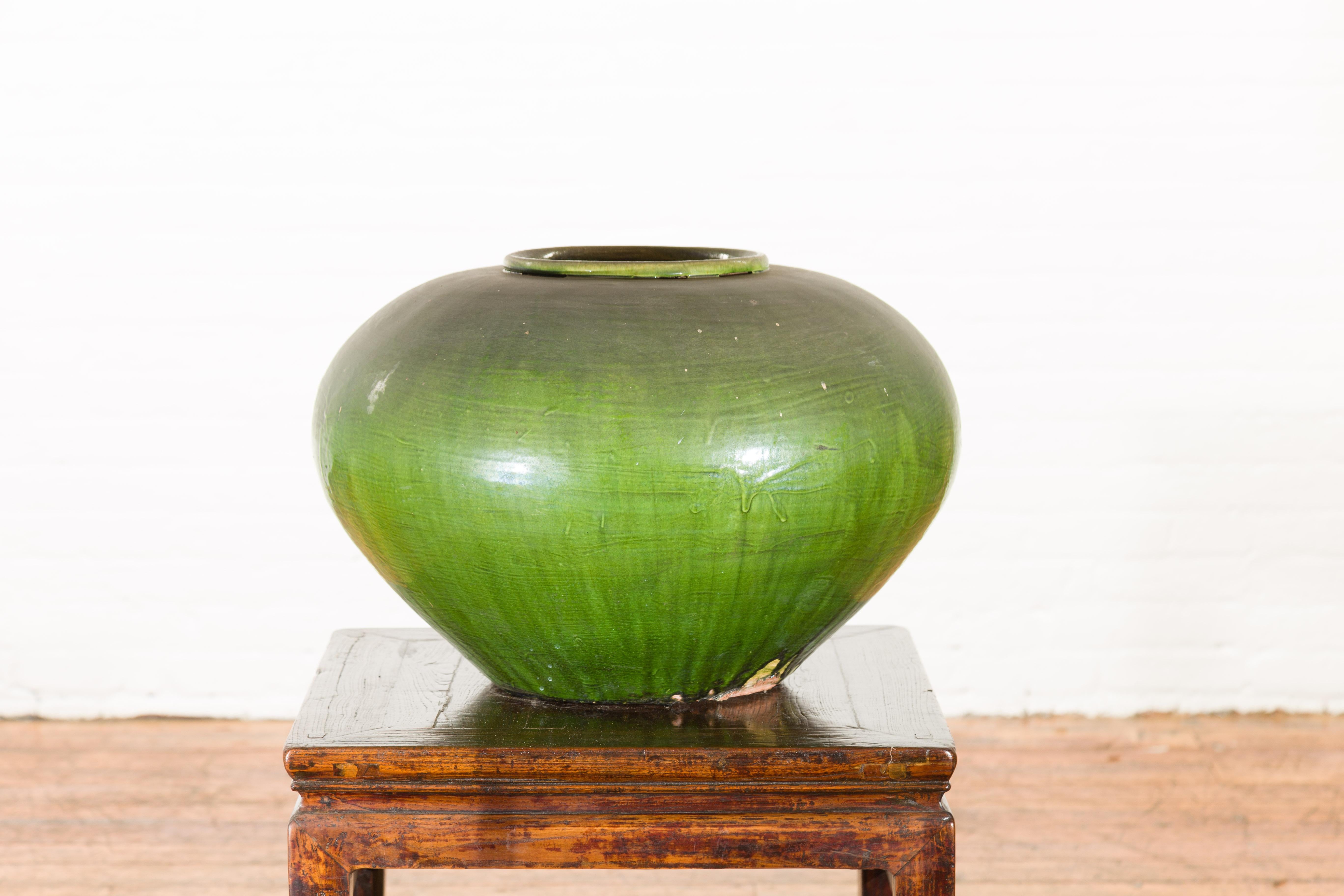 Chinese Vintage Porcelain Low Squat Planter with Verde Glaze and Aged Patina In Good Condition For Sale In Yonkers, NY
