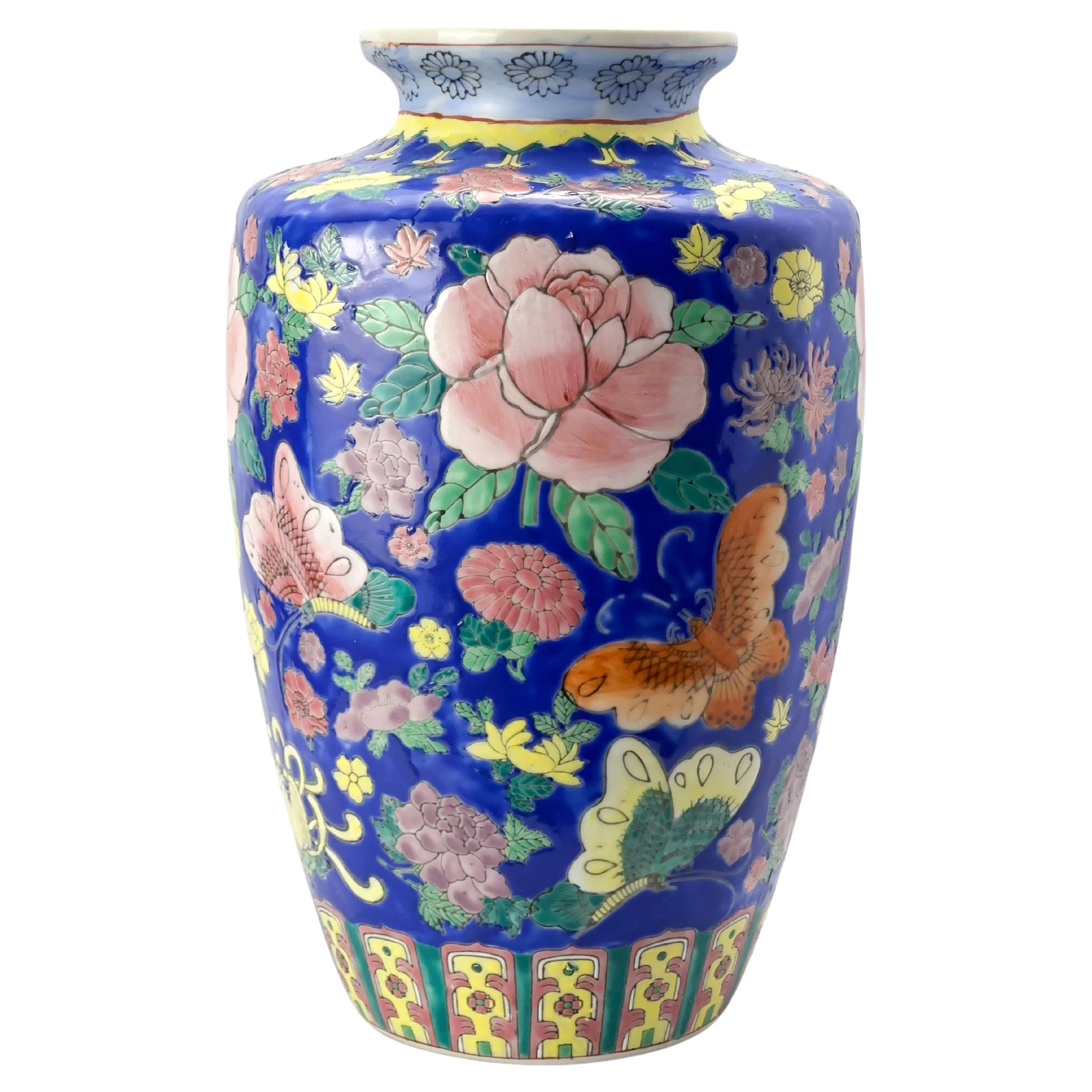 Chinese Porcelain Hu Vase in Colourful Jingdezhen Style Enamel