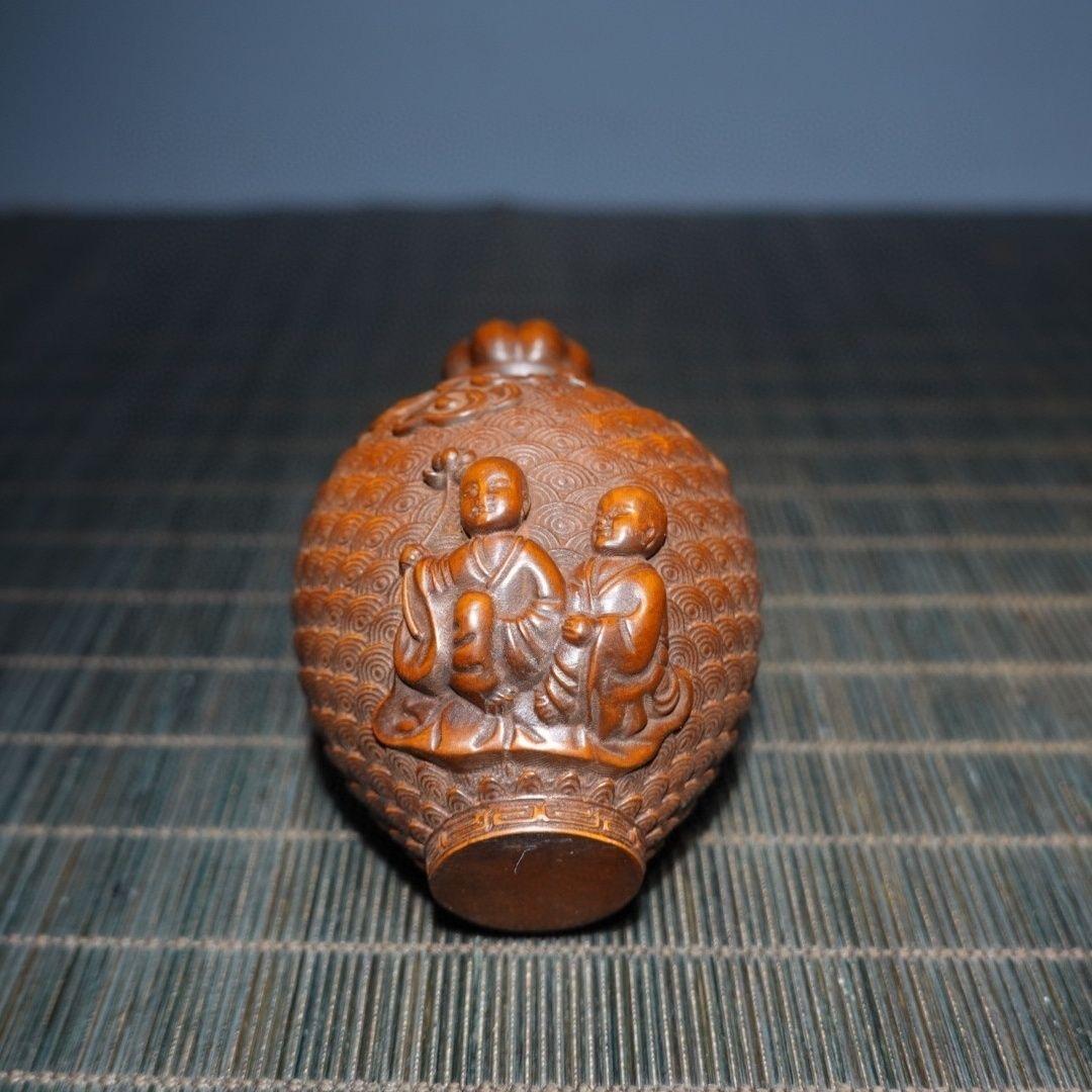 Botella de rapé China Vintage Rara Talla de Madera Auspiciosa Niños Nubes en venta 2
