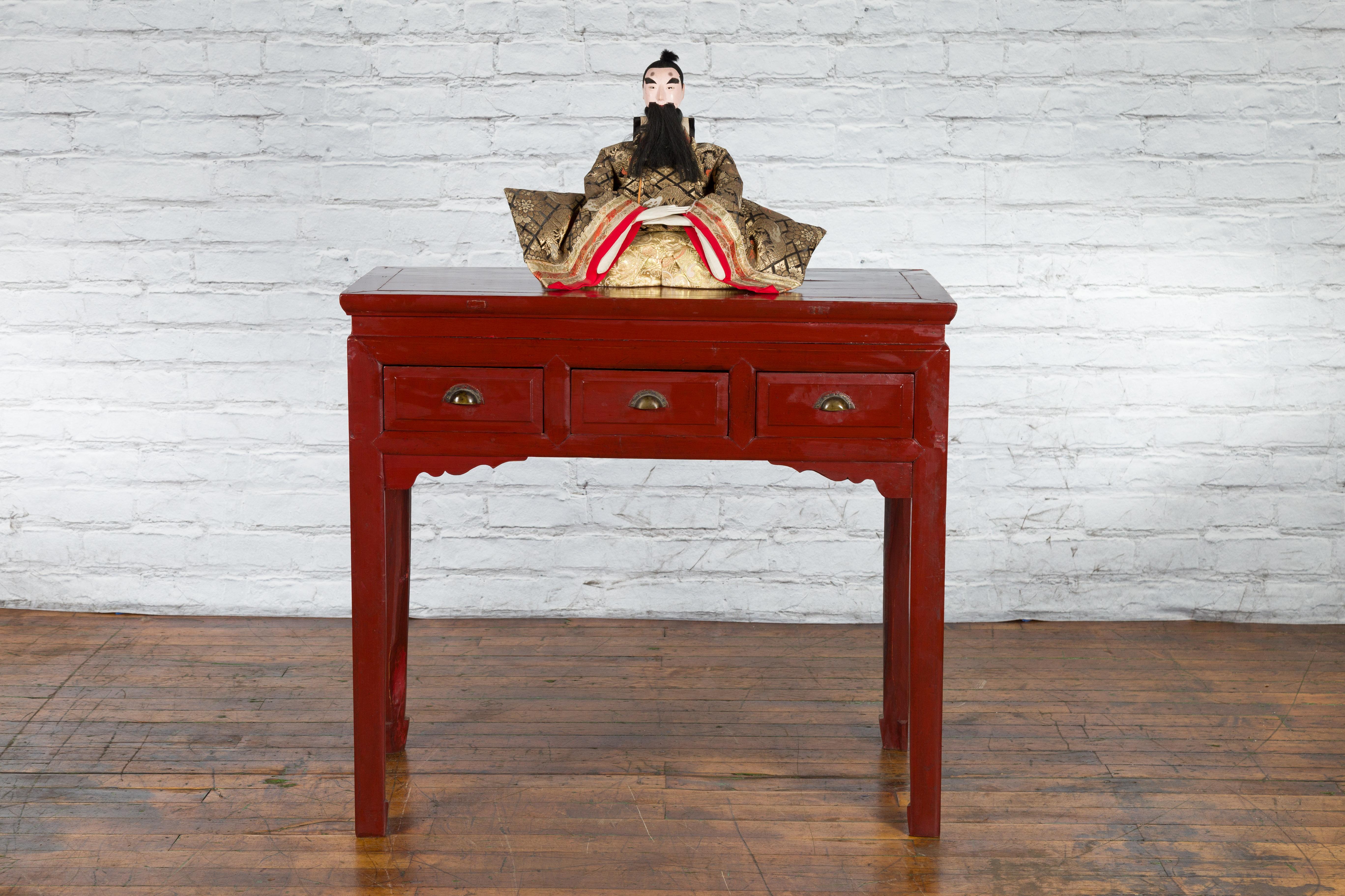 red entry table