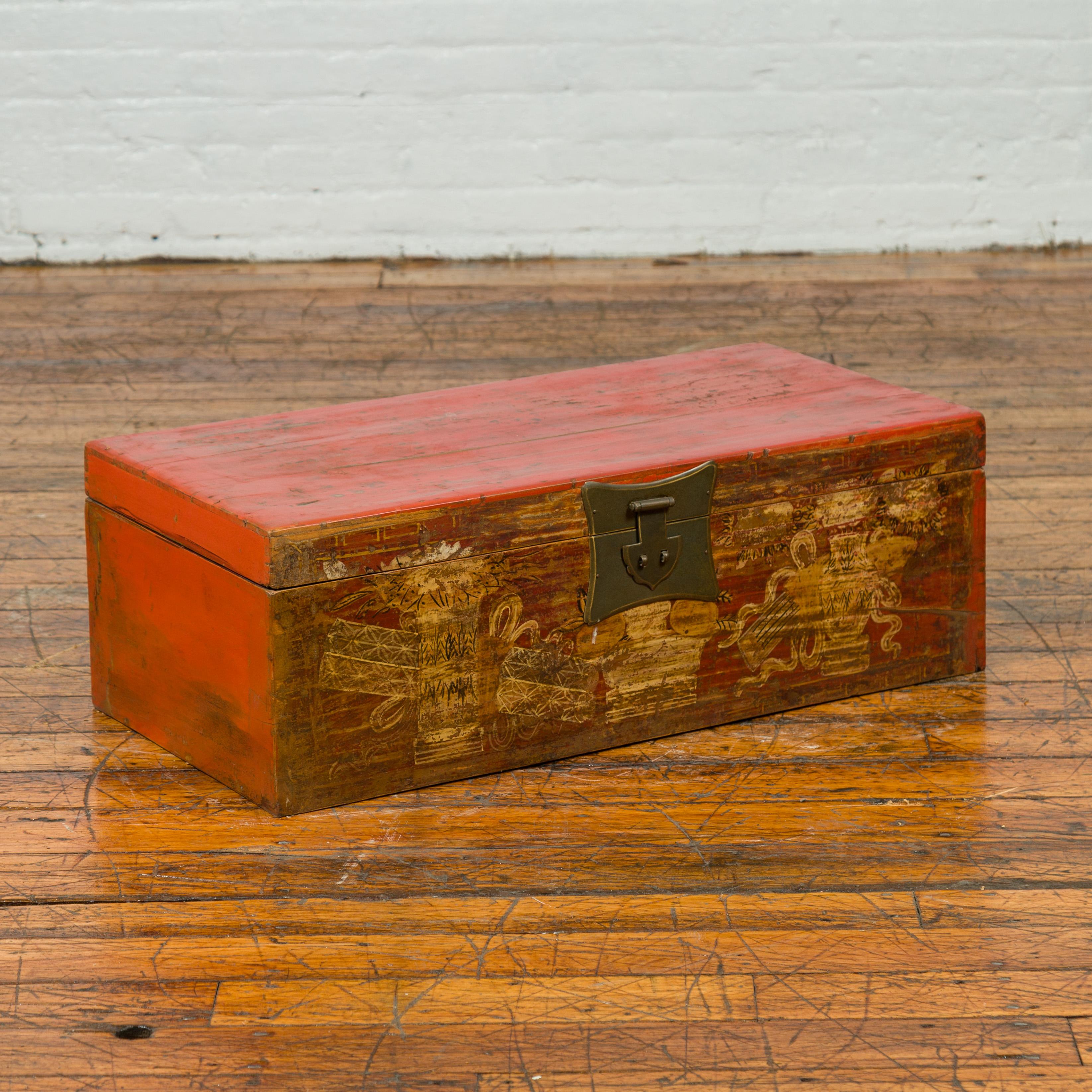 Chinese Vintage Red Lacquered Box with Golden Motifs and Bronze Hardware For Sale 1