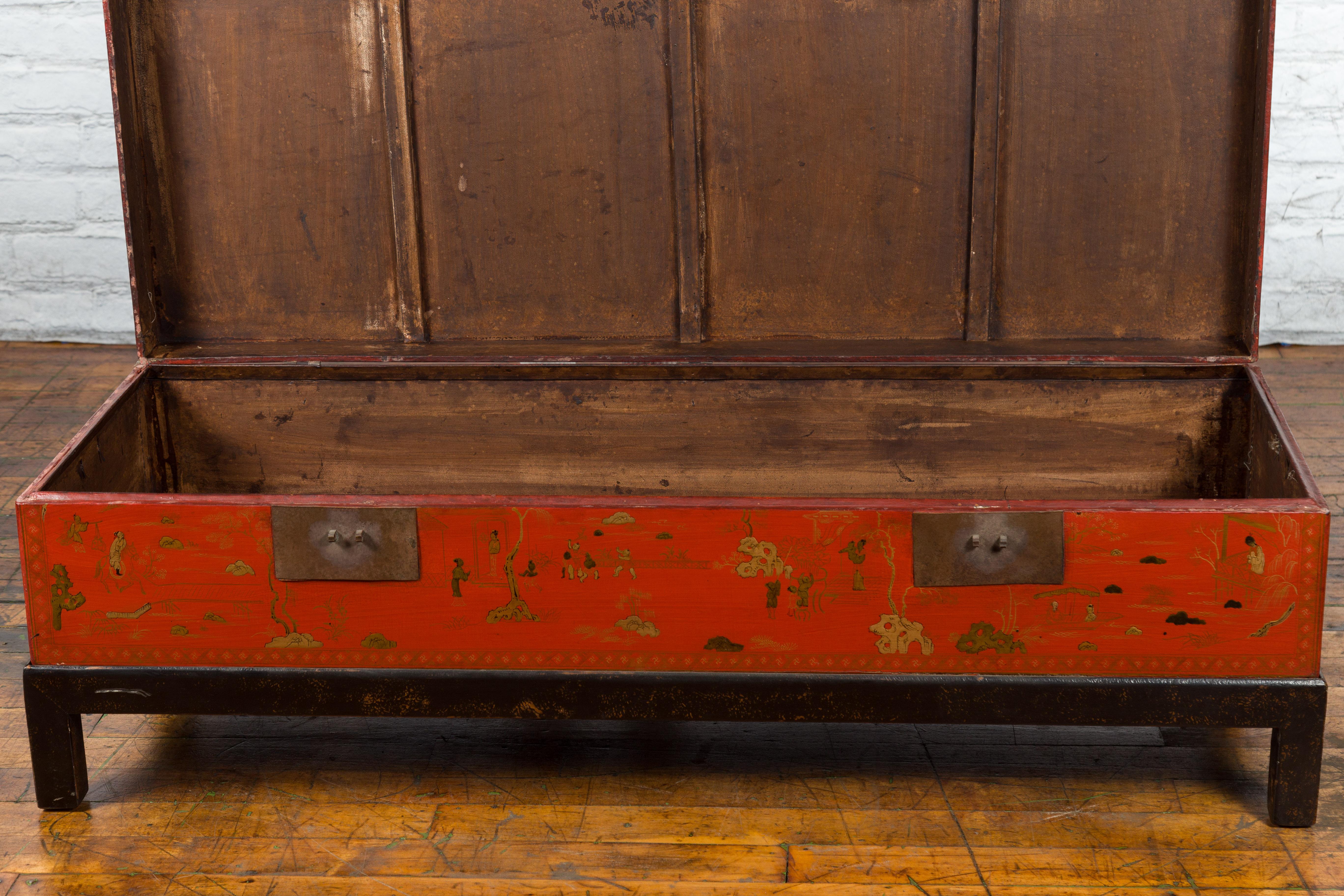 Chinese Vintage Red Lacquered Trunk on Black Base with Gilded Chinoiserie Décor 9