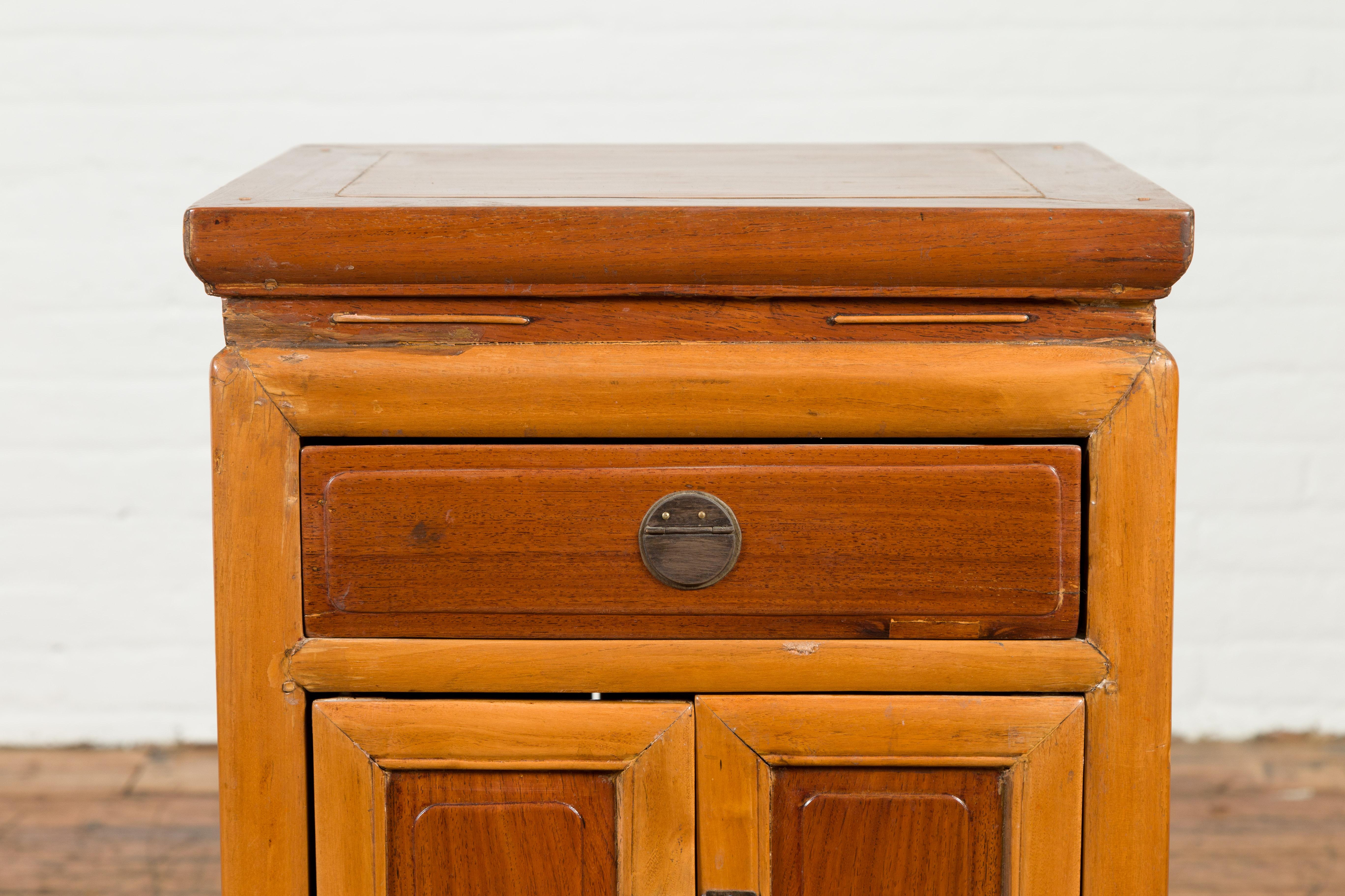 Wood Chinese Vintage Two-Toned Side Table with Single Drawer and Double Doors For Sale