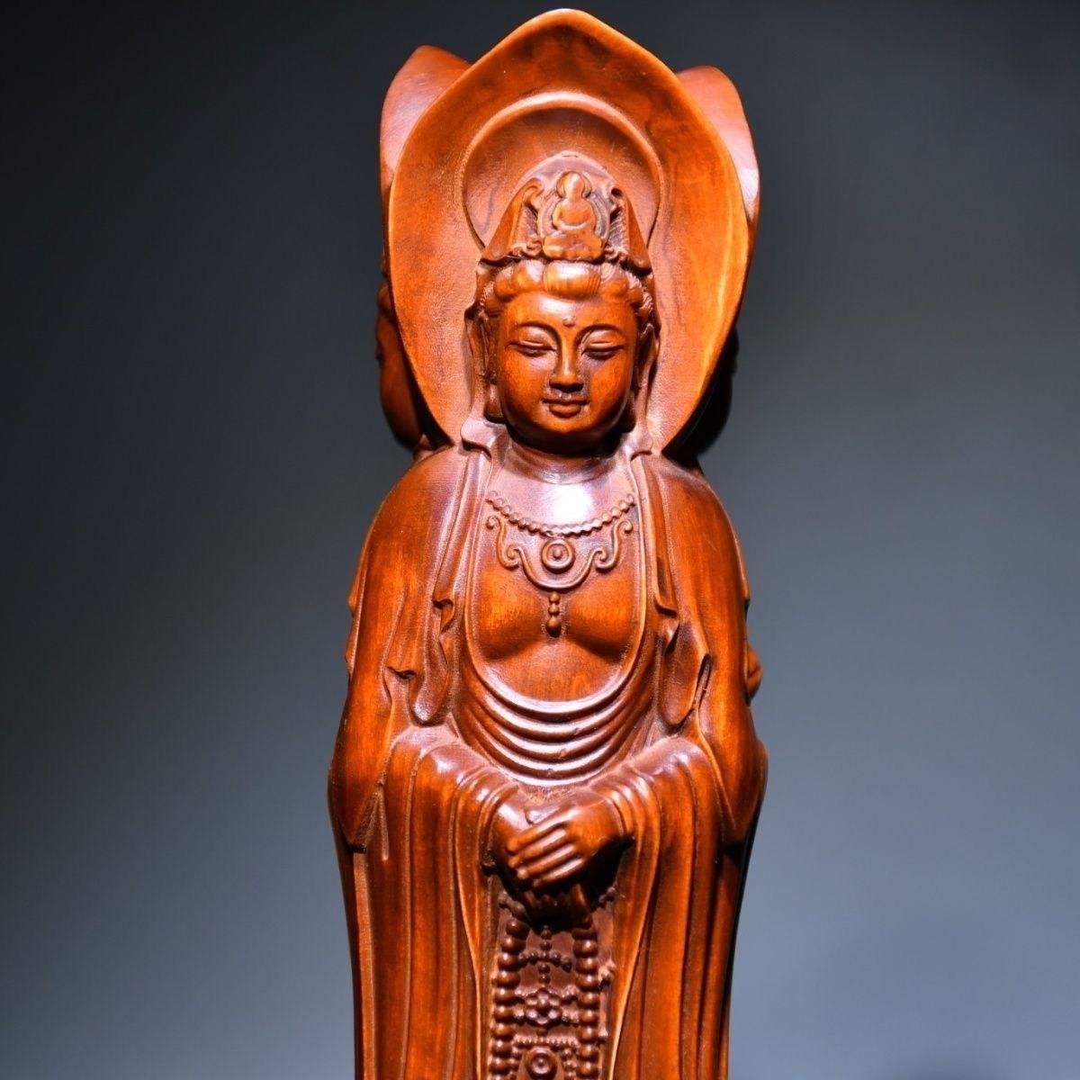 Chinese Vintage Wood Carving Three Sided Guan Yin Buddhas Statue For Sale 2
