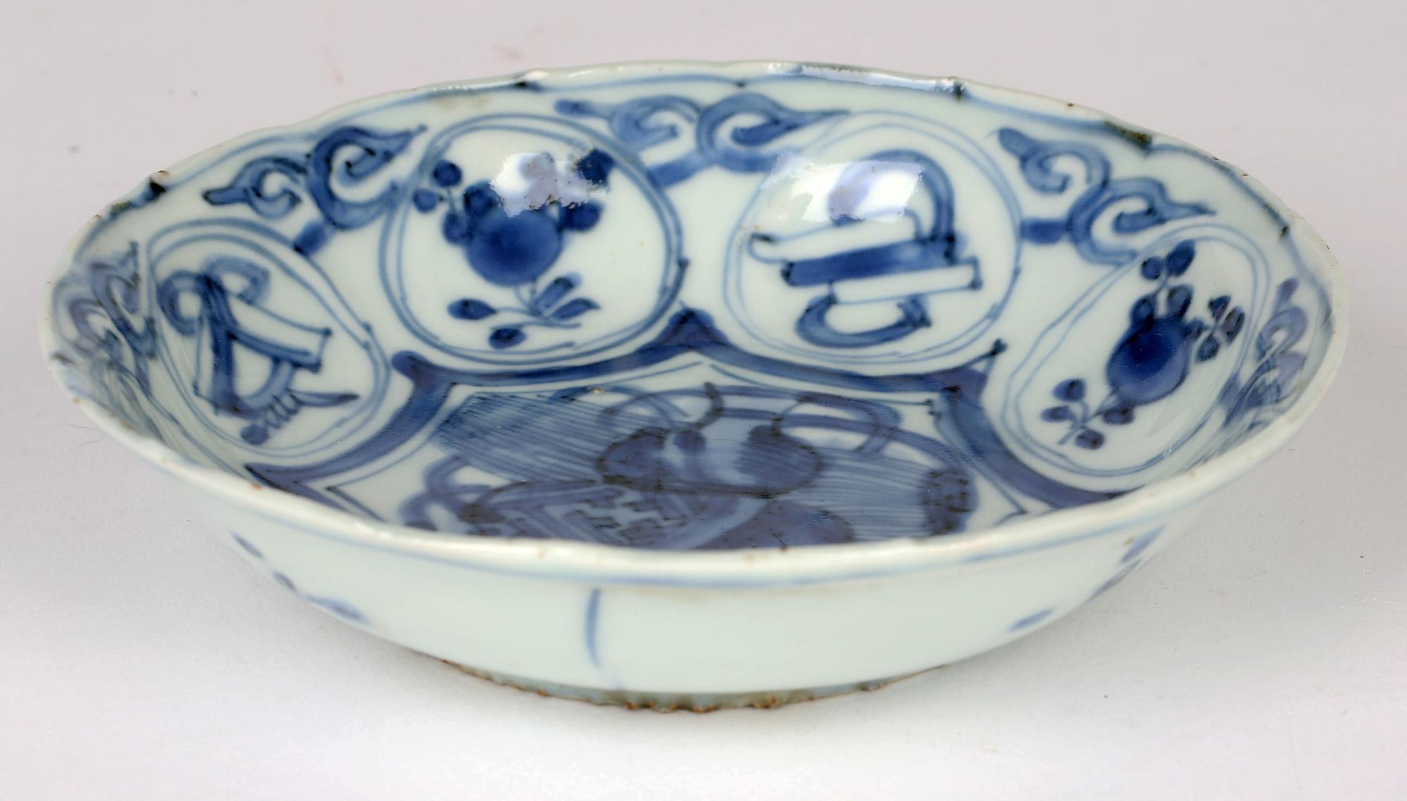 Chinese Wanli Blue & White Porcelain Precious Objects Shallow Dish For Sale 8