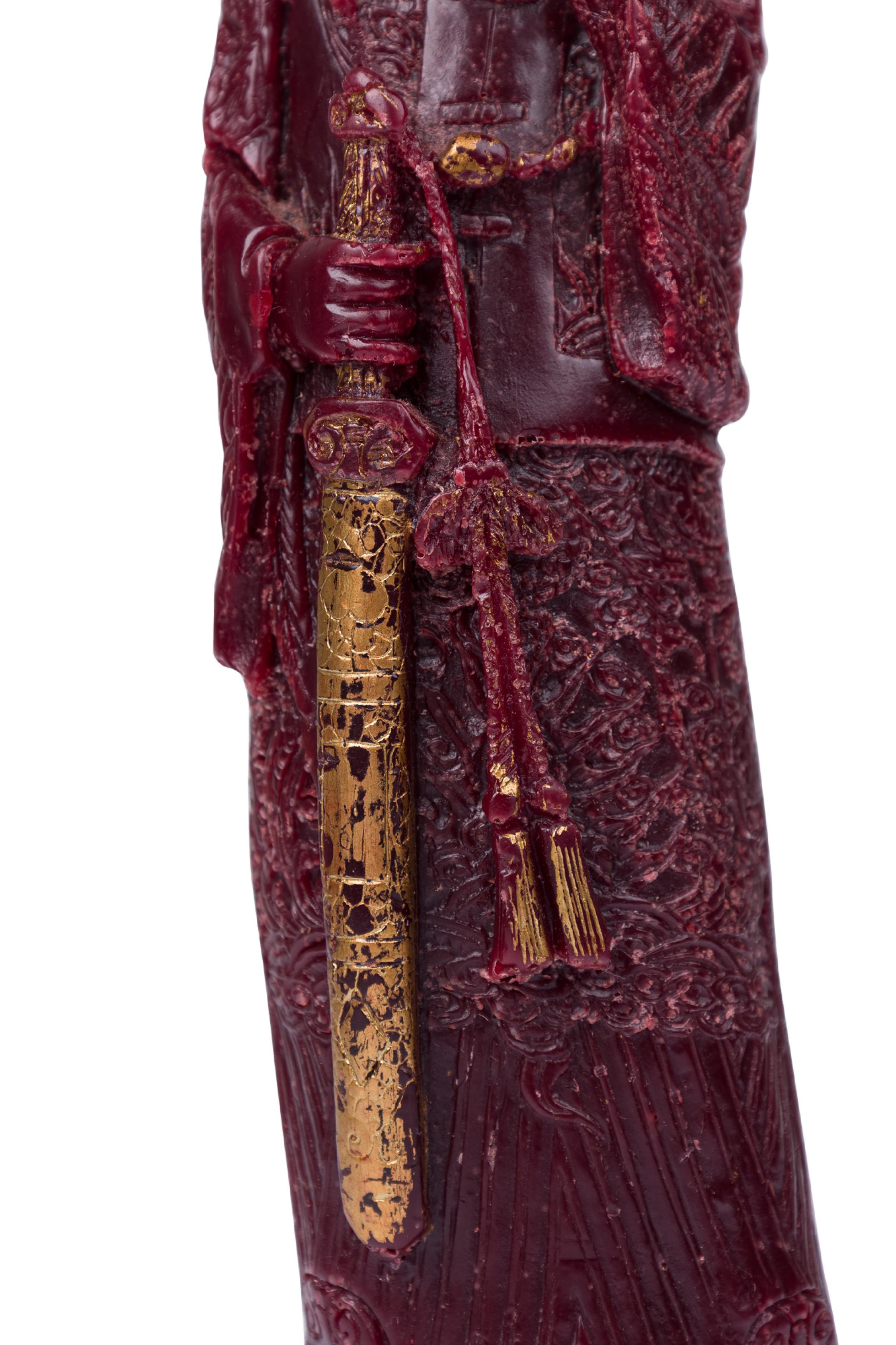 Frassino Chinese Wax Candle Figure Depicting an Emperor in vendita