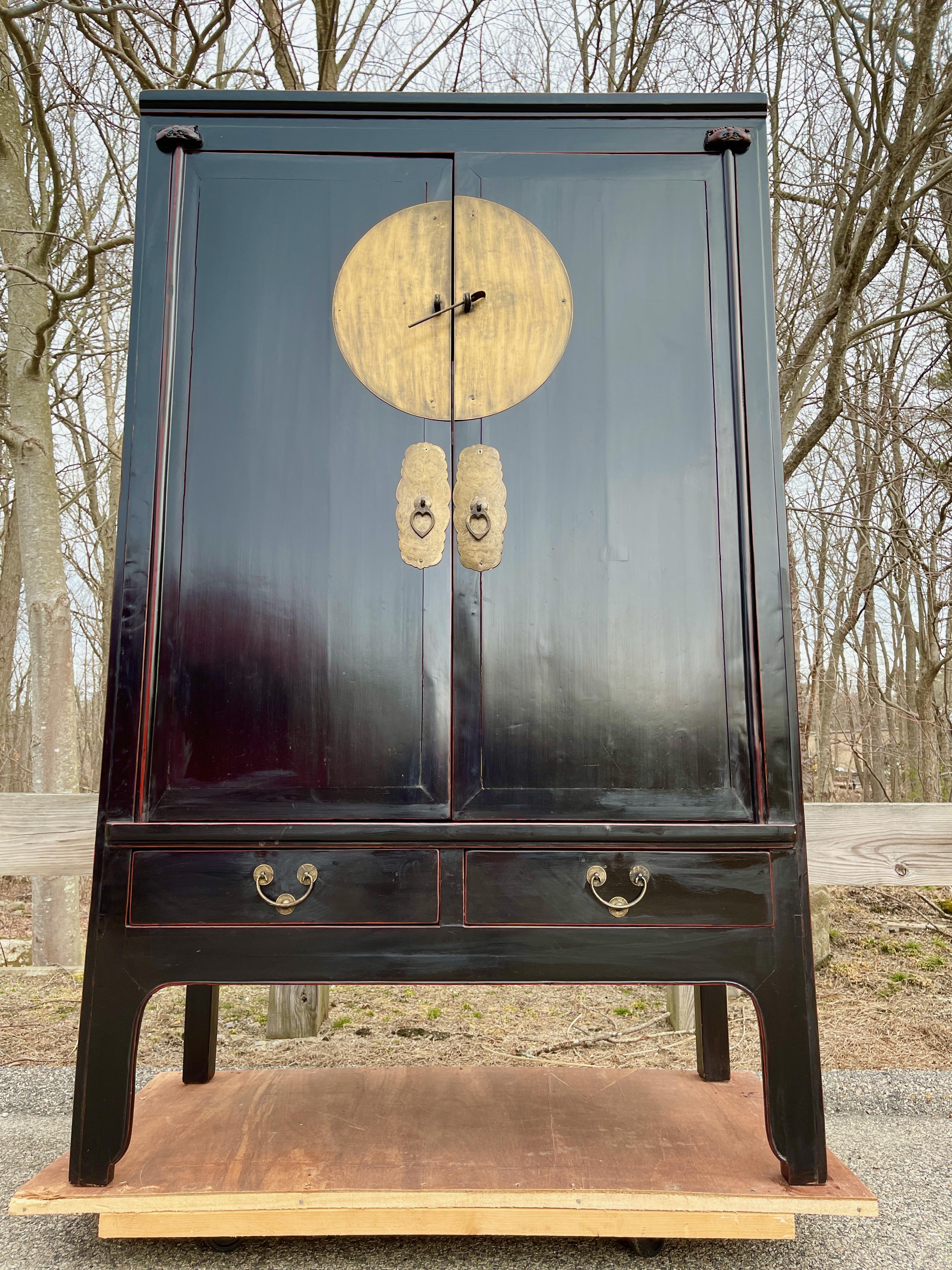 Chinese Wedding Cabinet Black on Red Lacquer with Circular Brass Medallion For Sale 10