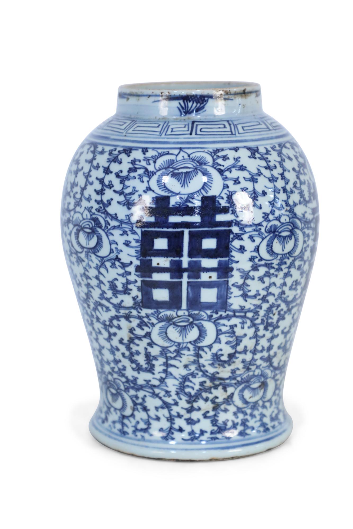 chinese urns ceramic