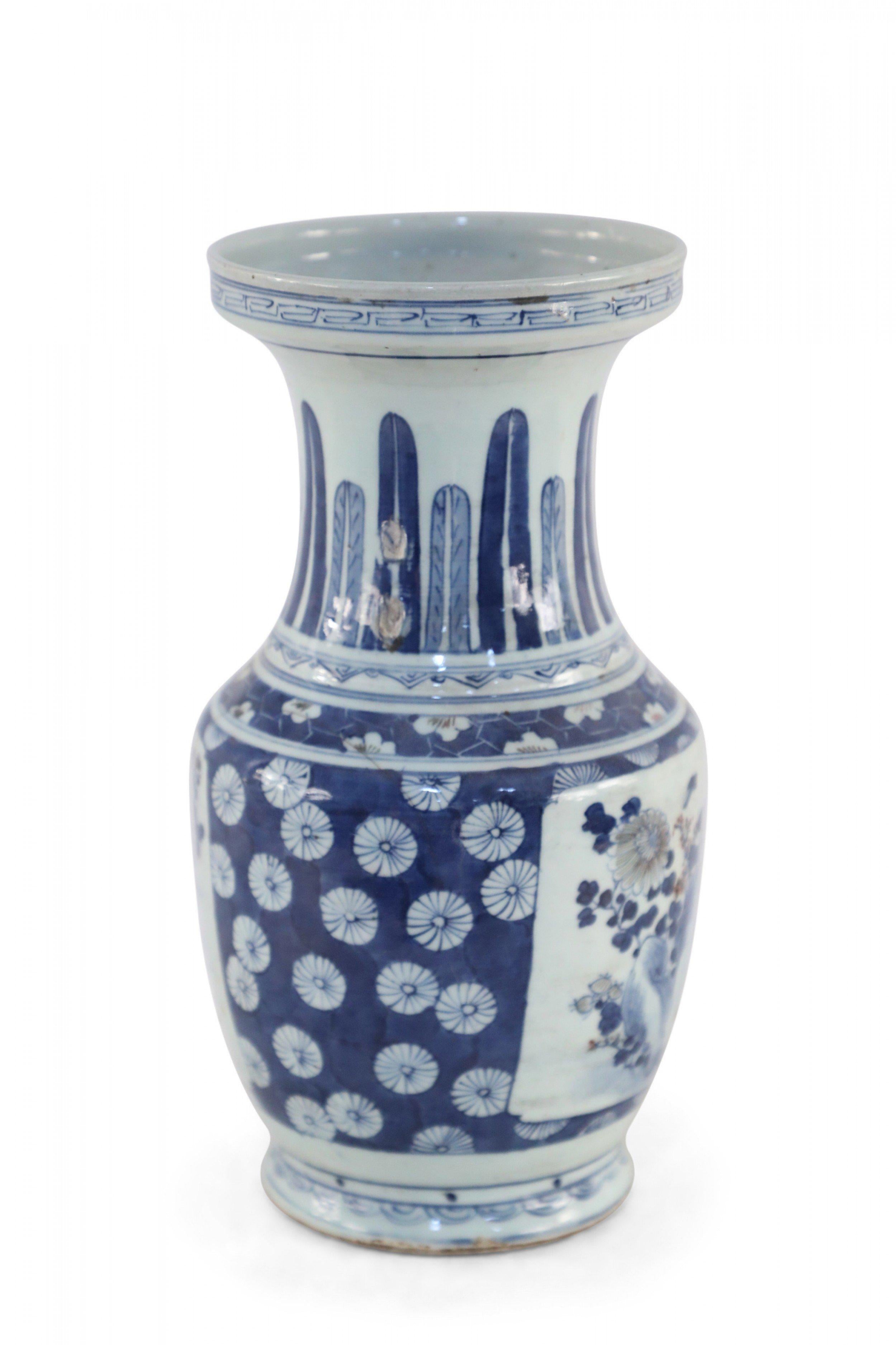 Chinese White and Blue Floral and Feather Motif Porcelain Urn For Sale 2