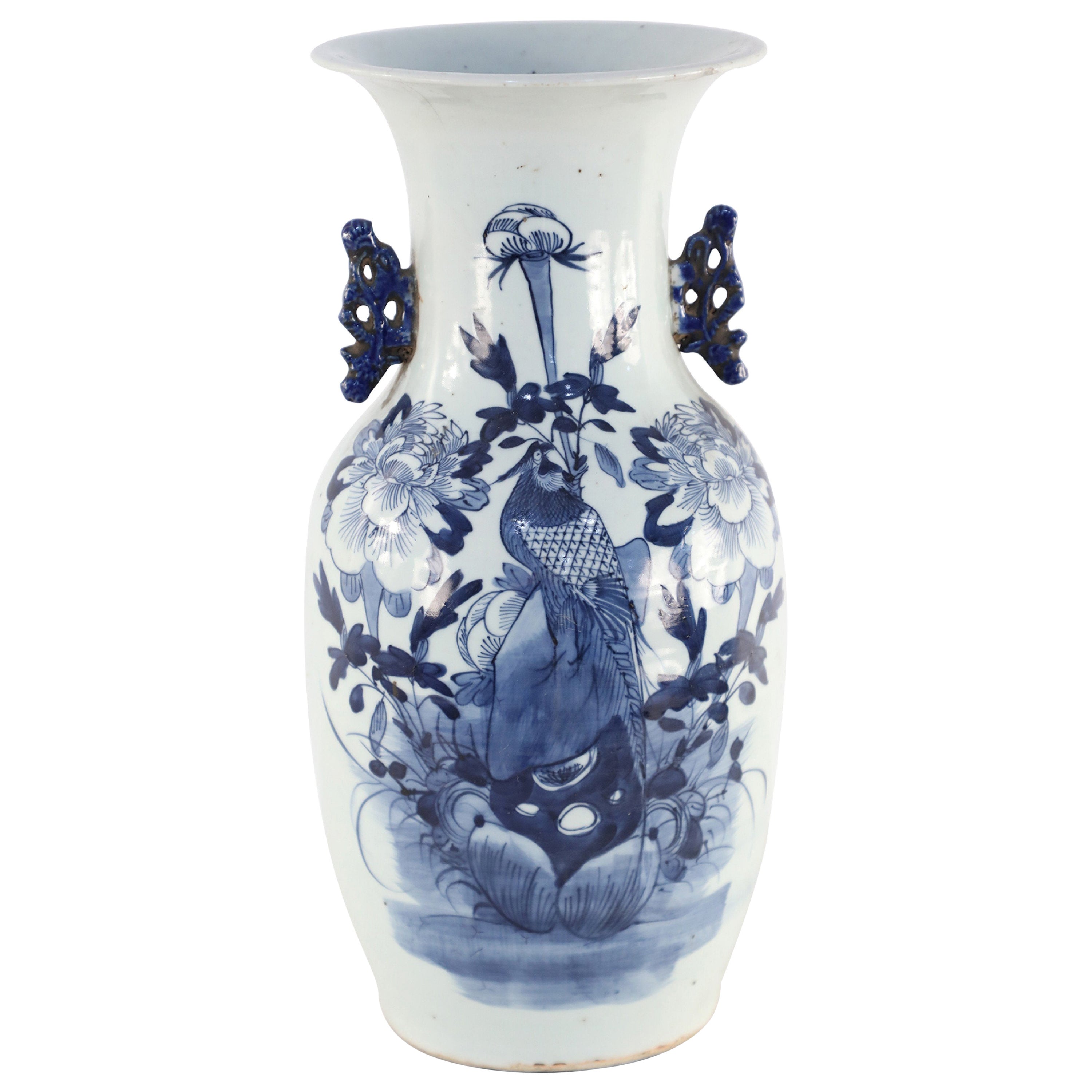 Urna de porcelana china blanca y azul con diseño de jardín y pájaros