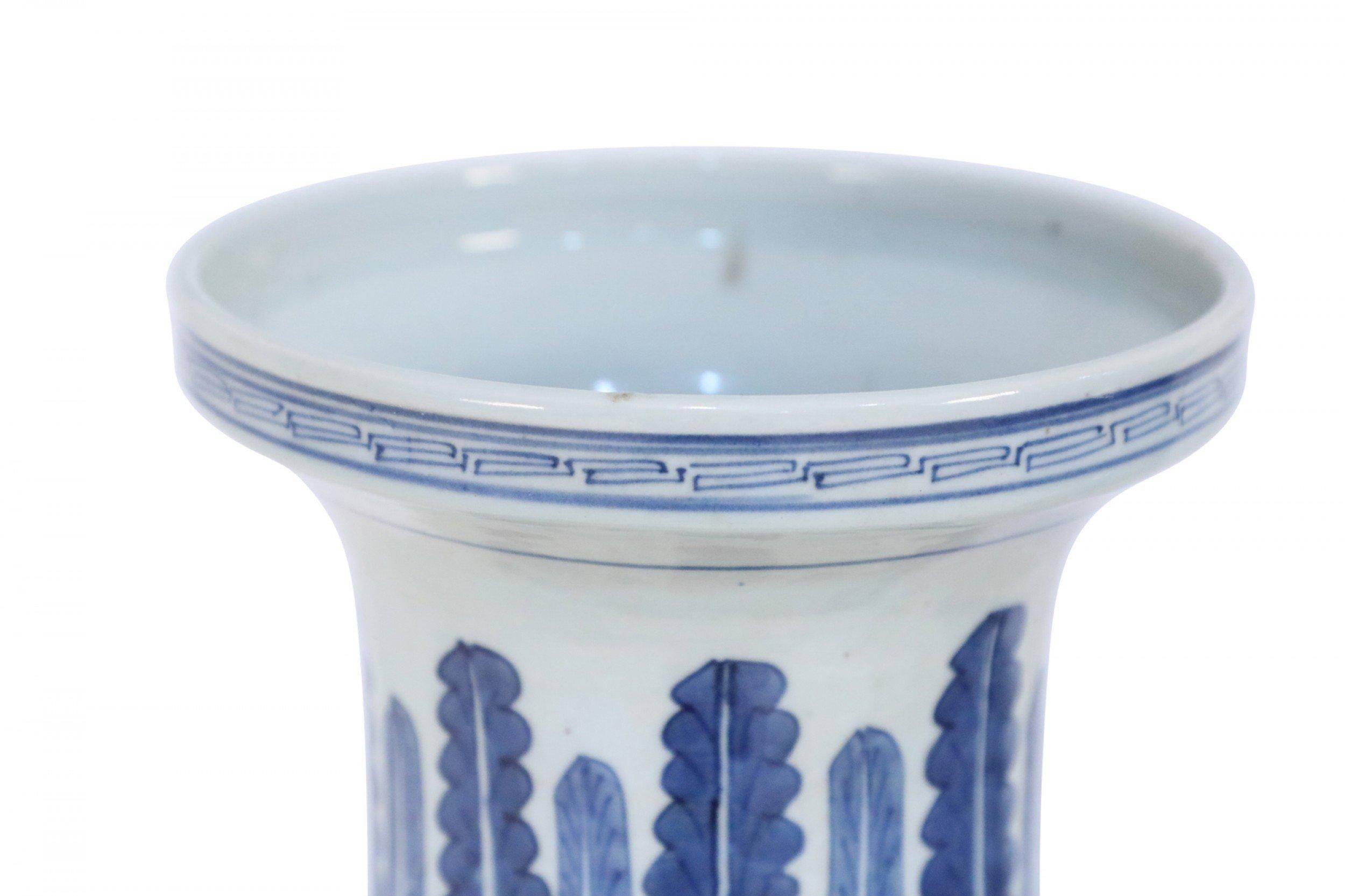 20th Century Chinese White and Blue Multi-Pattern Porcelain Urn For Sale