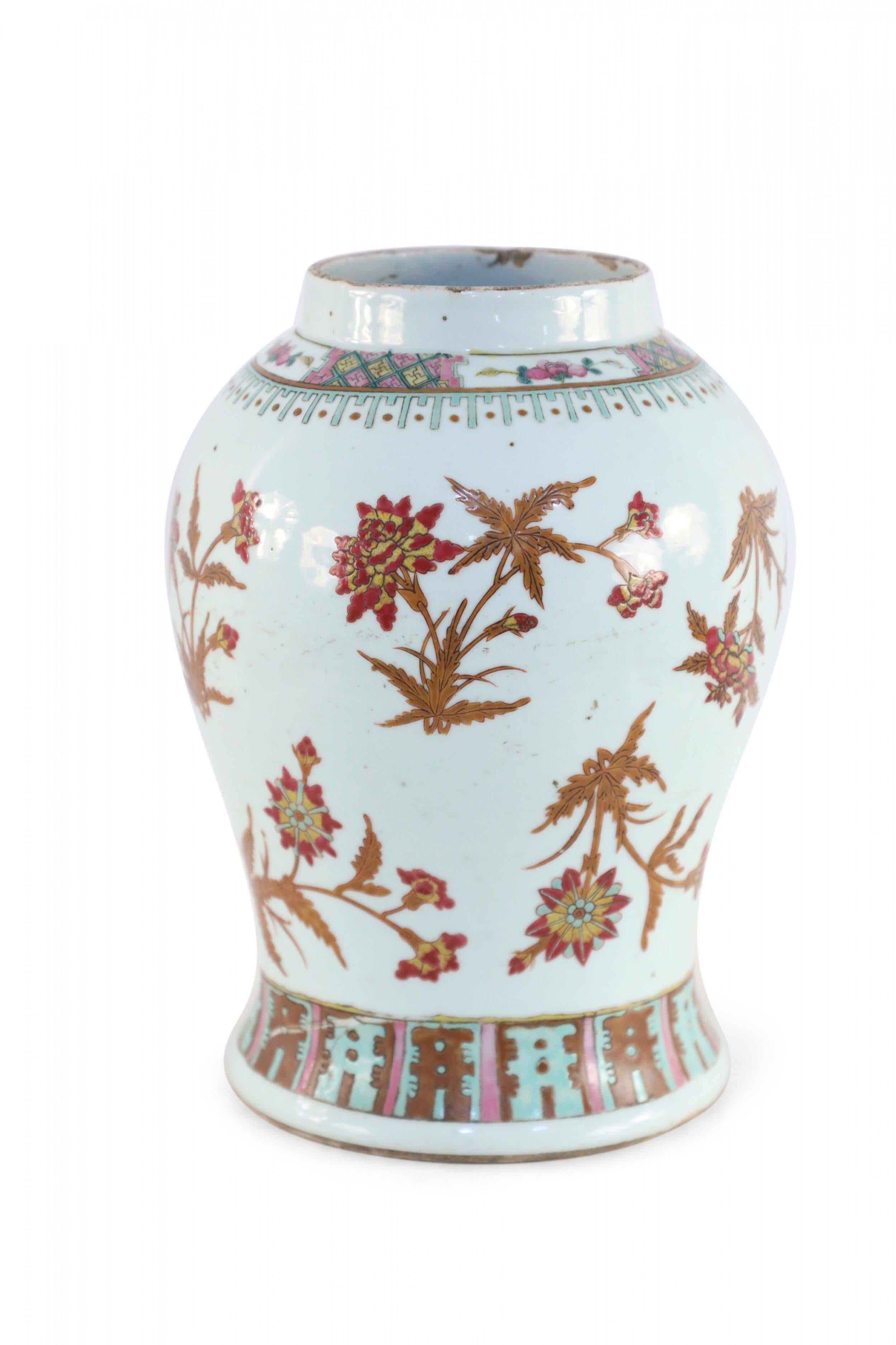 Chinese White, Brown, and Red Floral Design Porcelain Vase In Good Condition For Sale In New York, NY