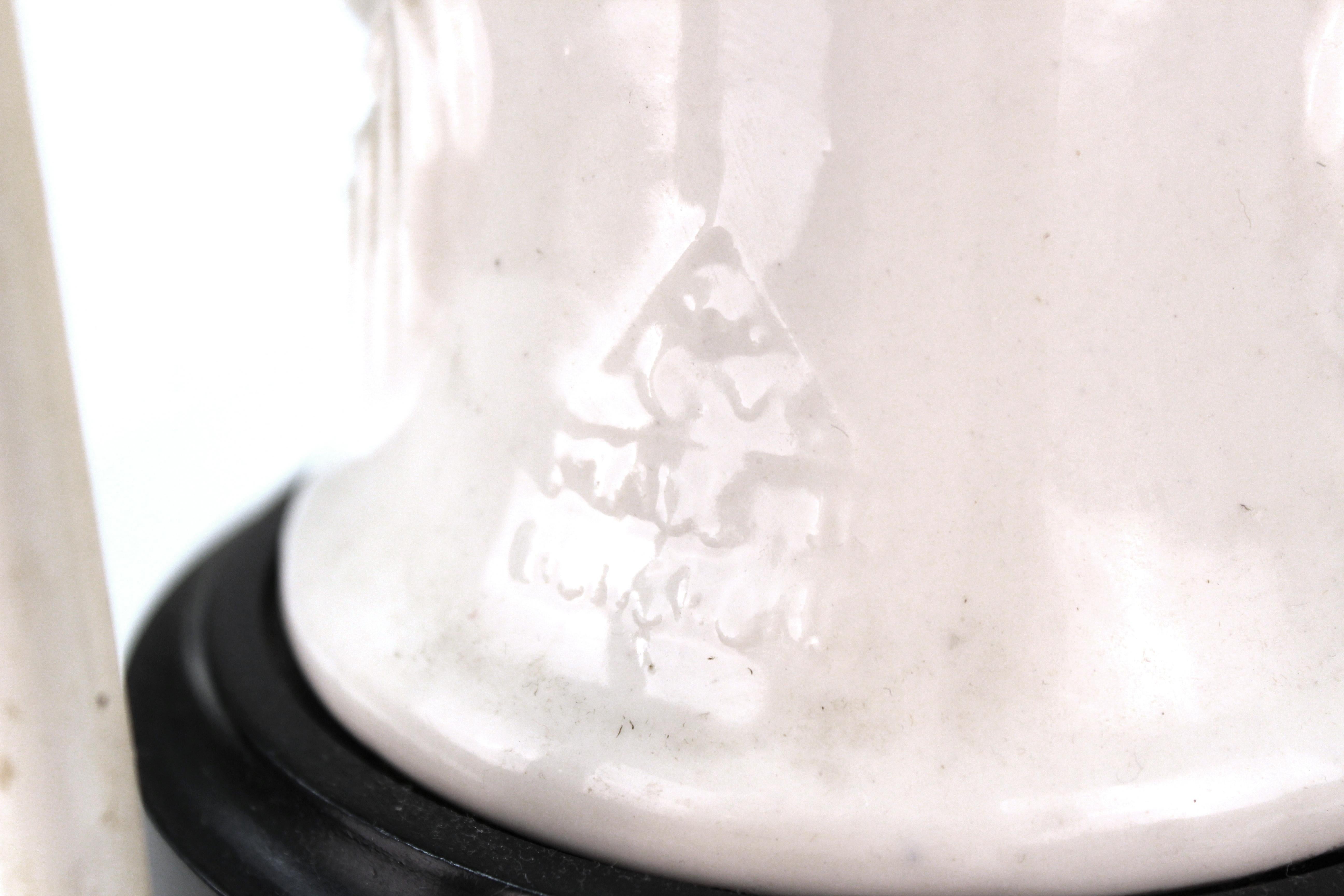 Chinese White Ceramic Guanyin Buddha Table Lamps In Good Condition In Astoria, NY