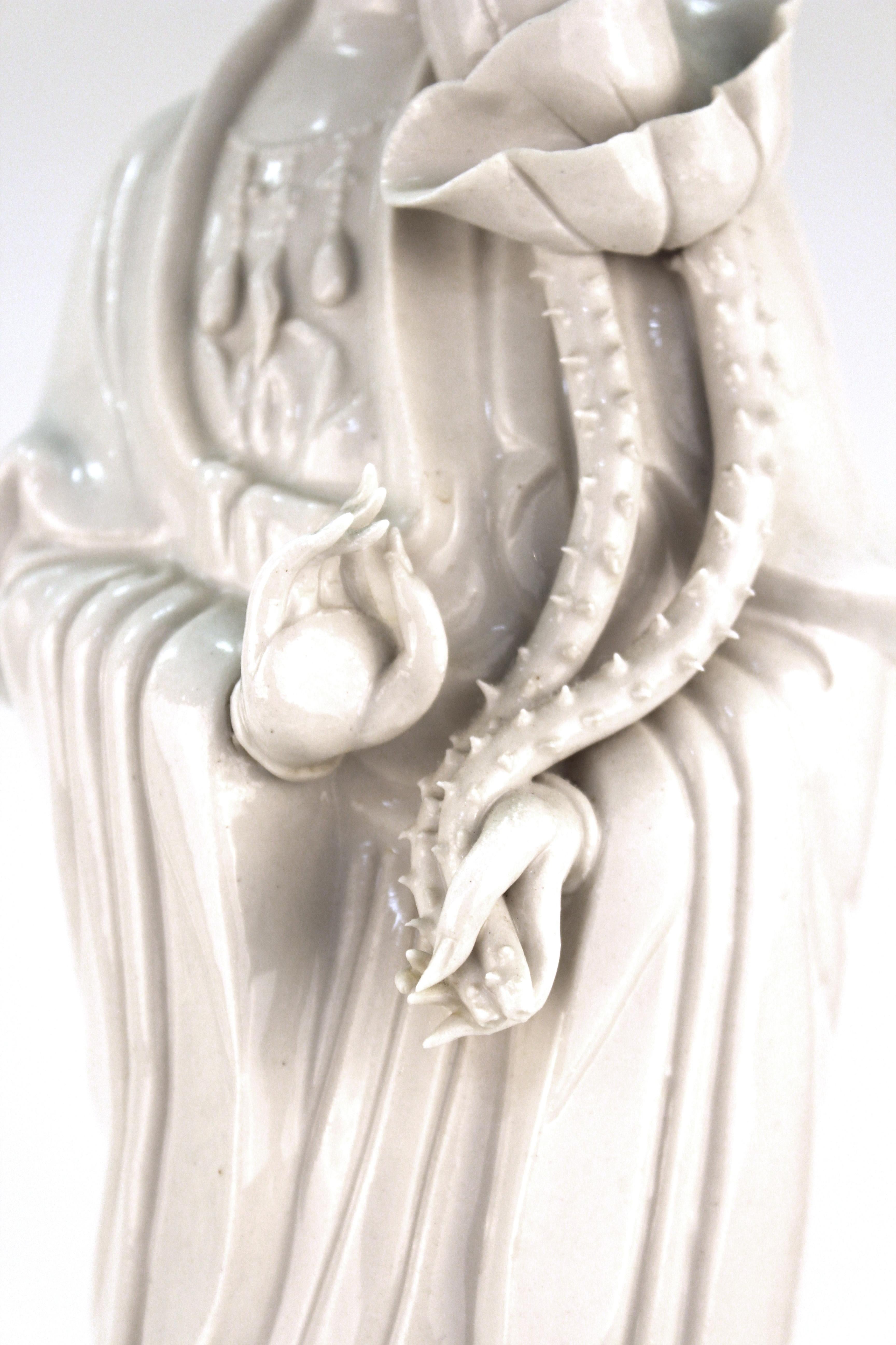 Chinese White Ceramic Guanyin Buddha Table Lamps 2