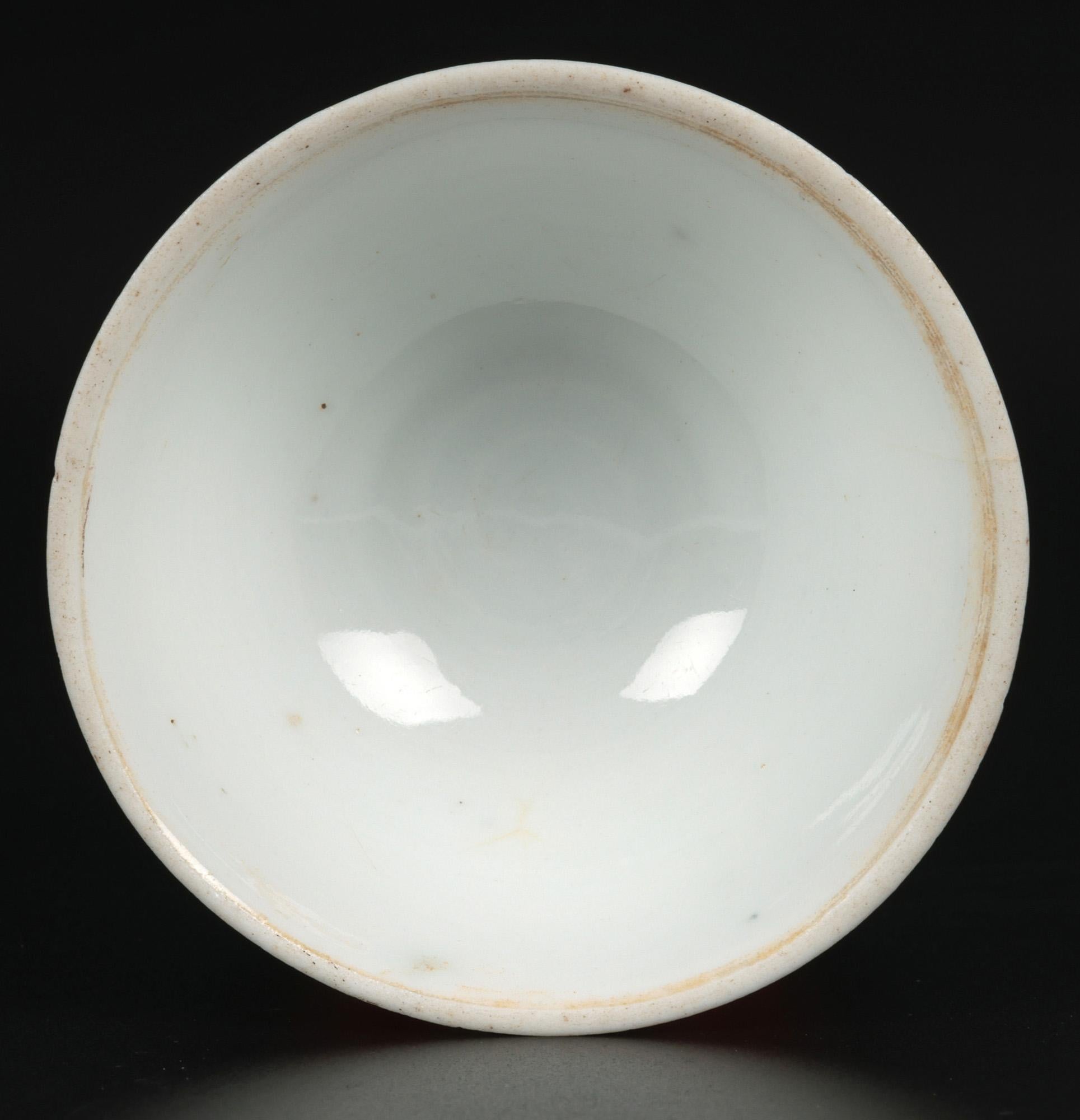 Chinese White Glazed Small Circular Porcelain Bowl For Sale 3