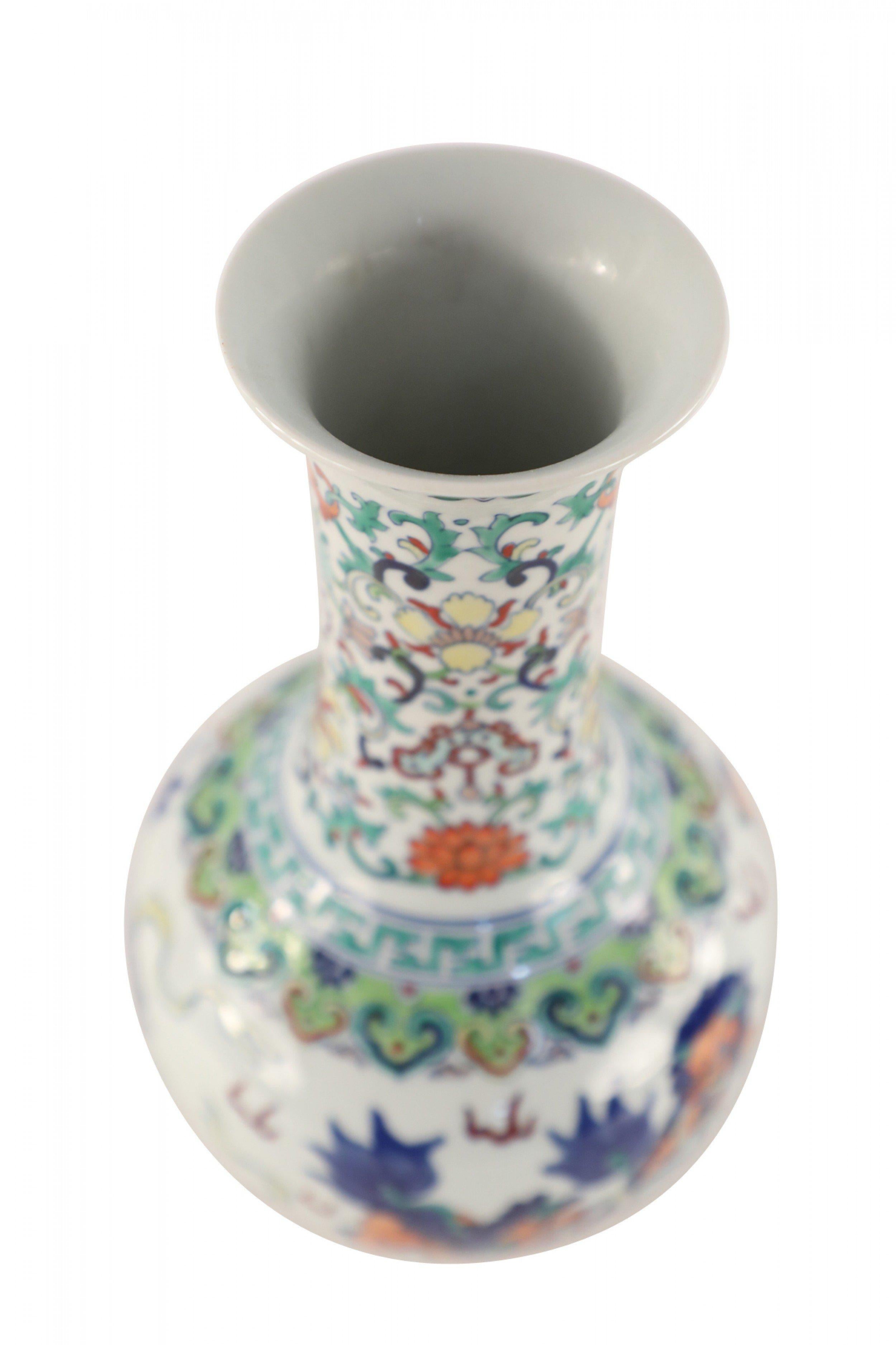 Chinese Export Chinese White Globular Kylin Motif Porcelain Vase For Sale