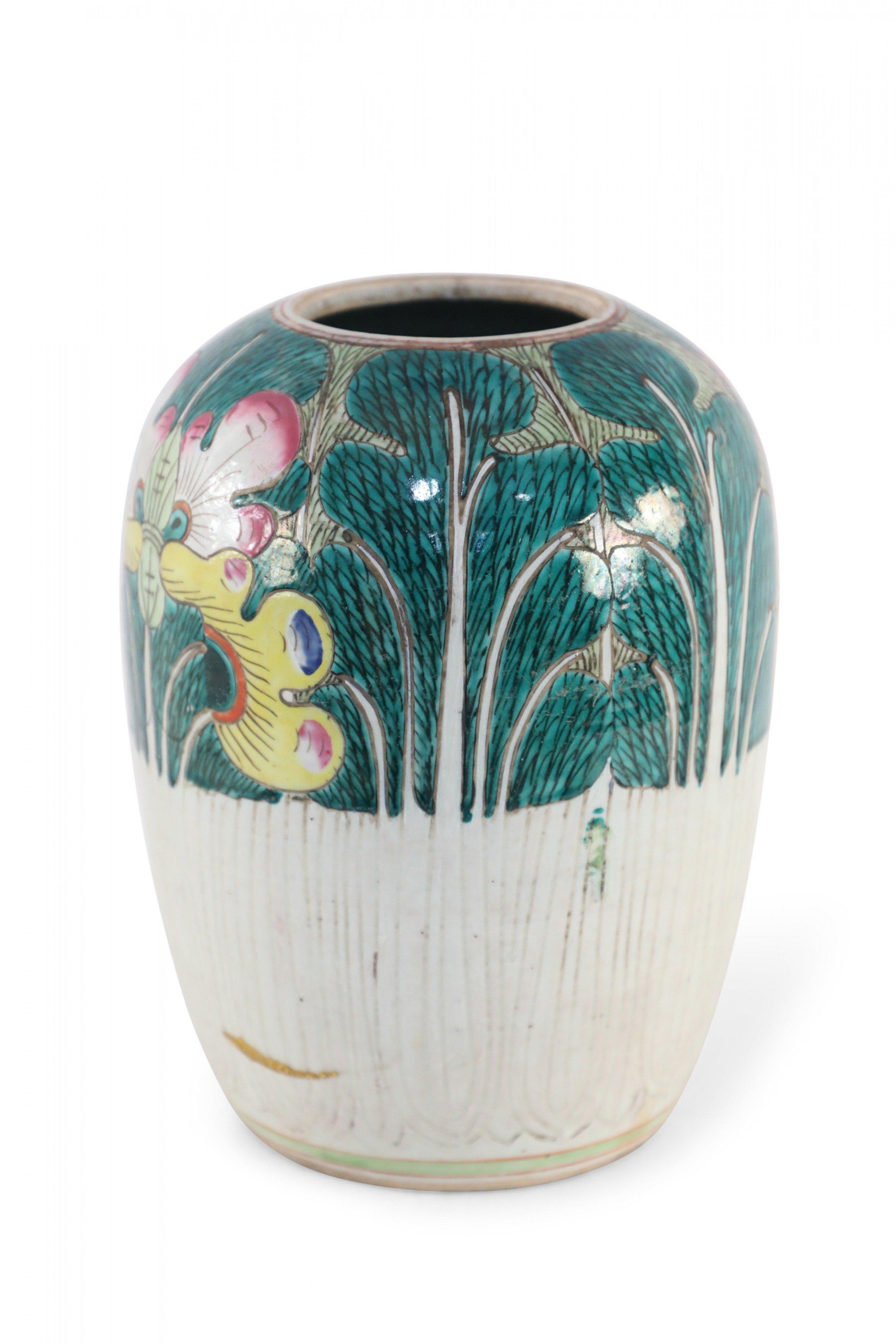 20th Century Chinese White Green and Yellow Vegetal Winter Melon Porcelain Vase For Sale