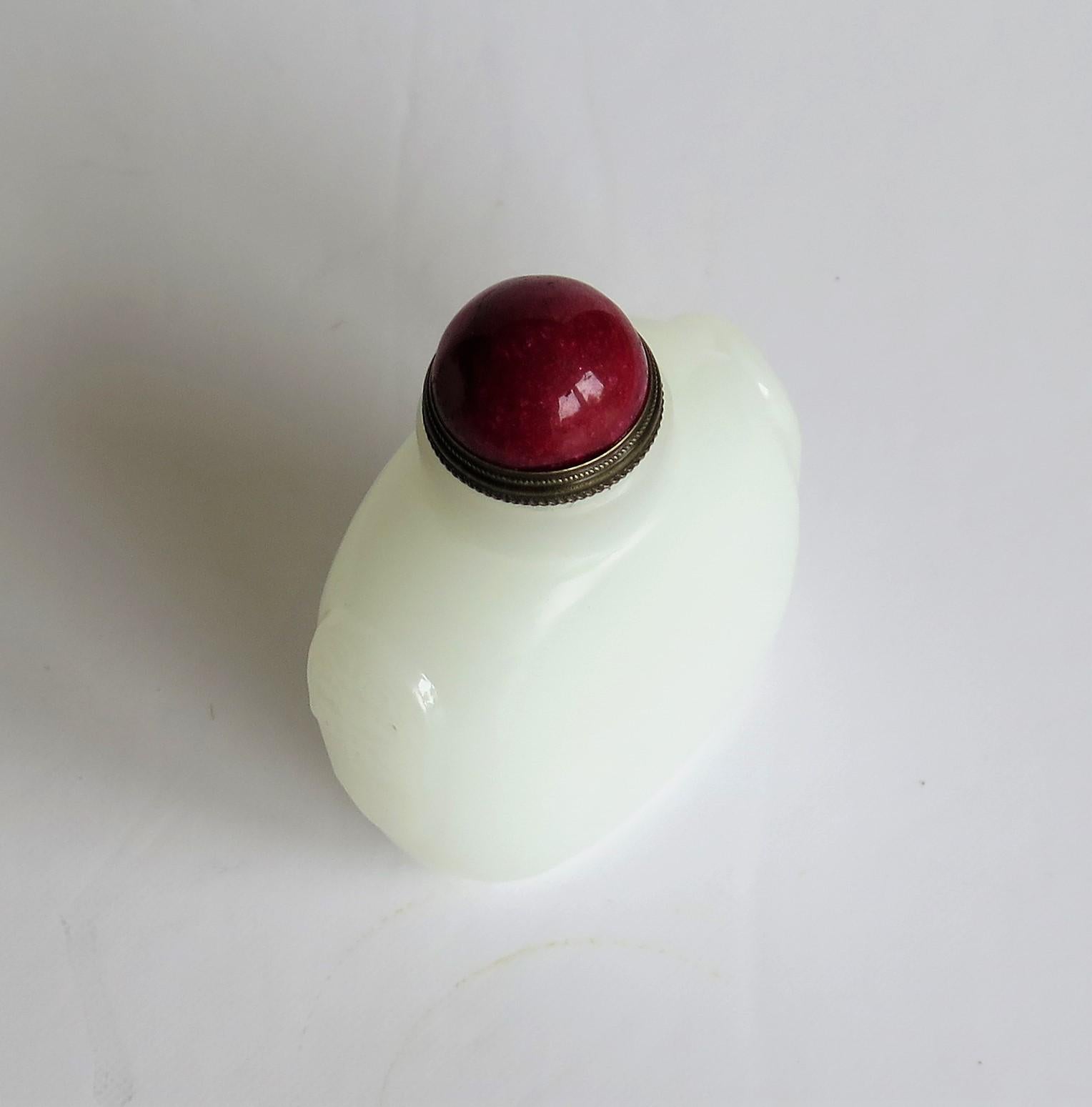 Chinese White Jade Snuff Bottle, Hand Carved with Red Stone Spoon Top   3