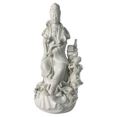 "Blanc de Chine" Dehua porcelain statuette of the goddess Guanyin - China 19th