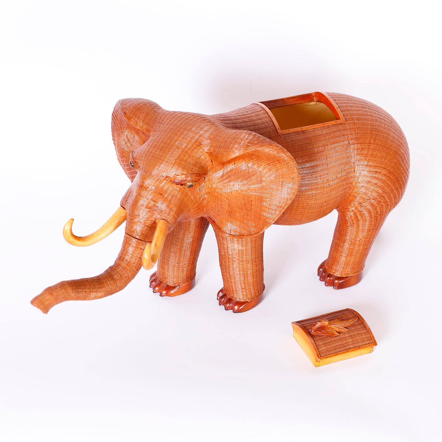 straw elephant