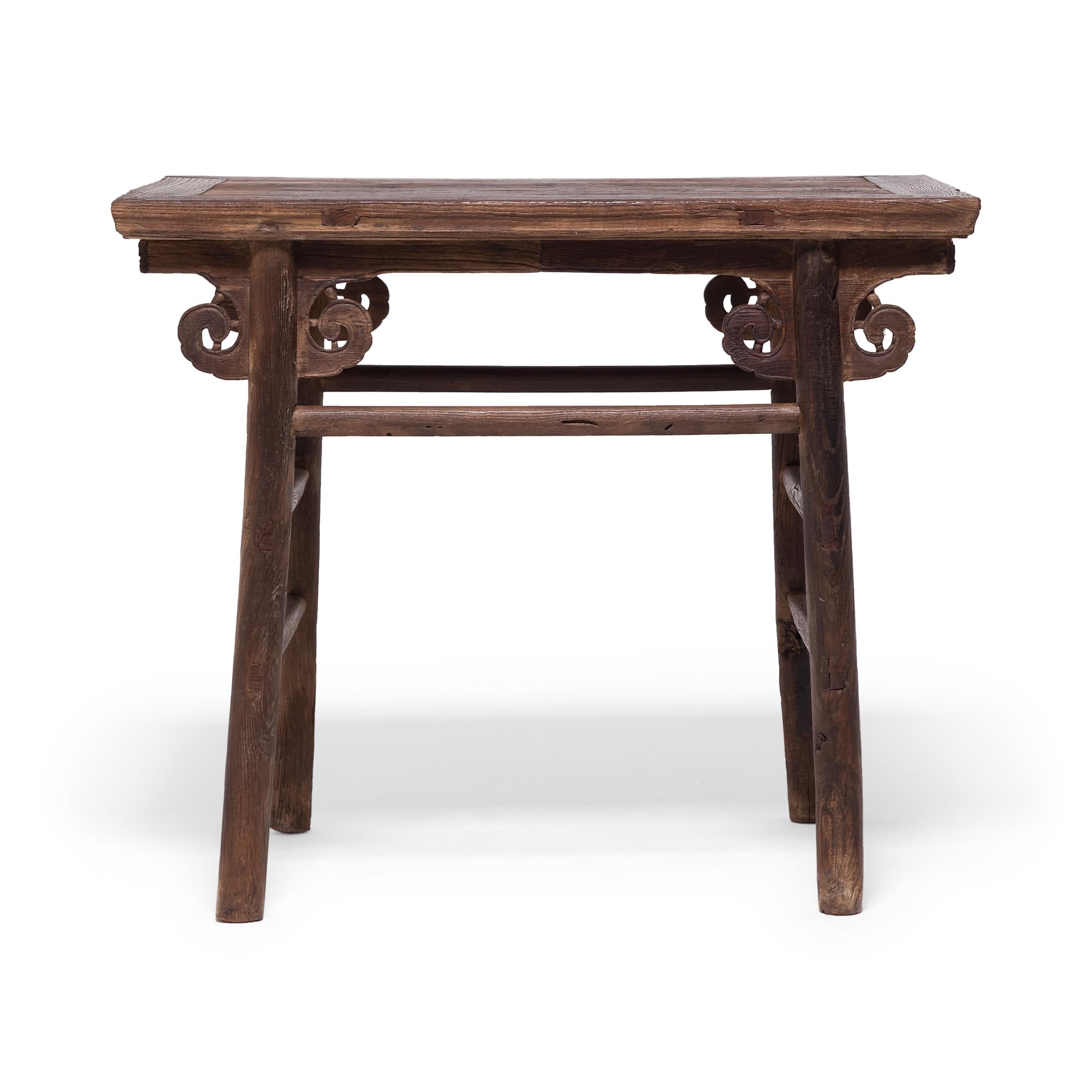 Qing Chinese Wine Table with Cloud Spandrels, c. 1750 For Sale