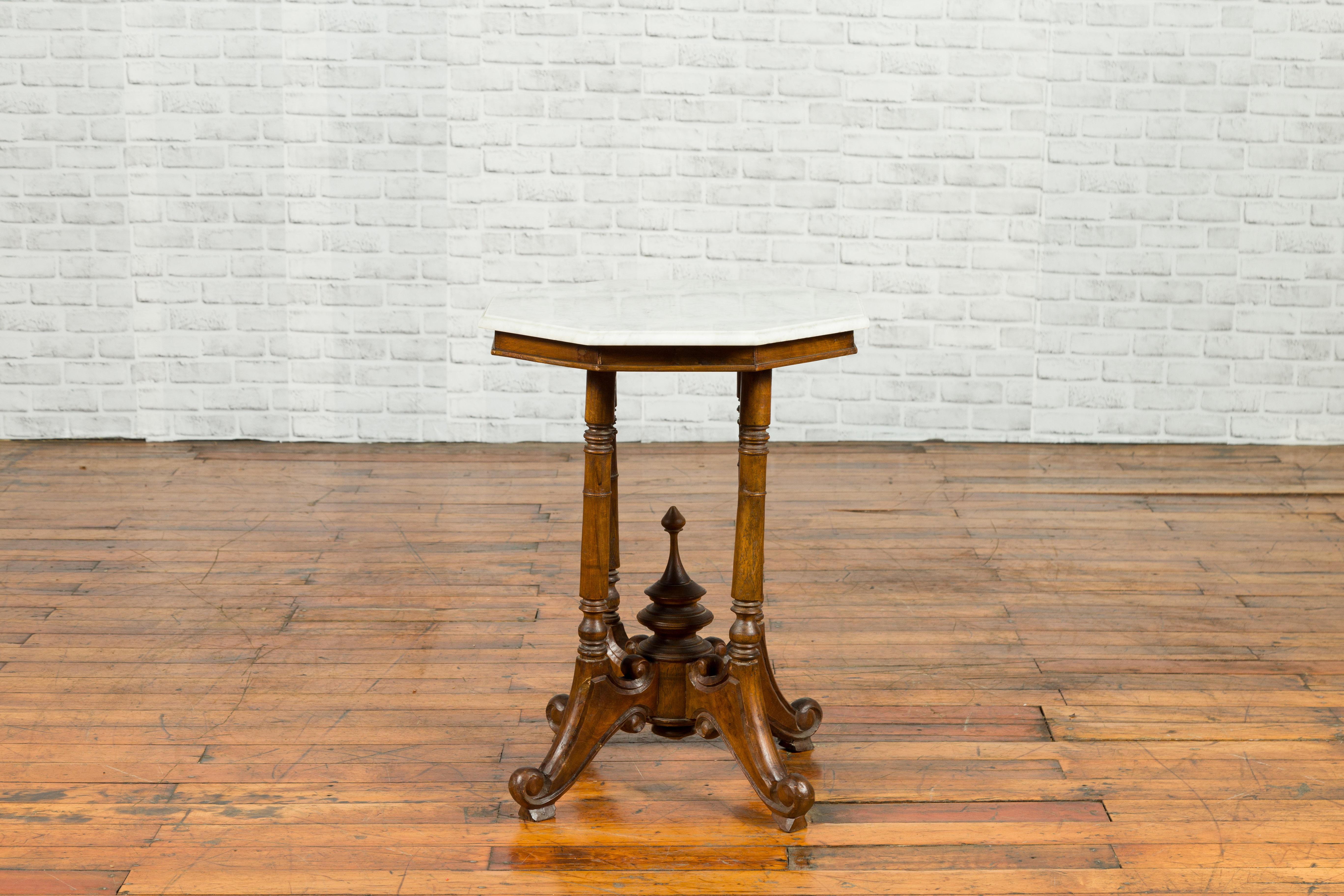 Chinese Wooden Guéridon Side Table with Octagonal White Marble Top and Finial 7