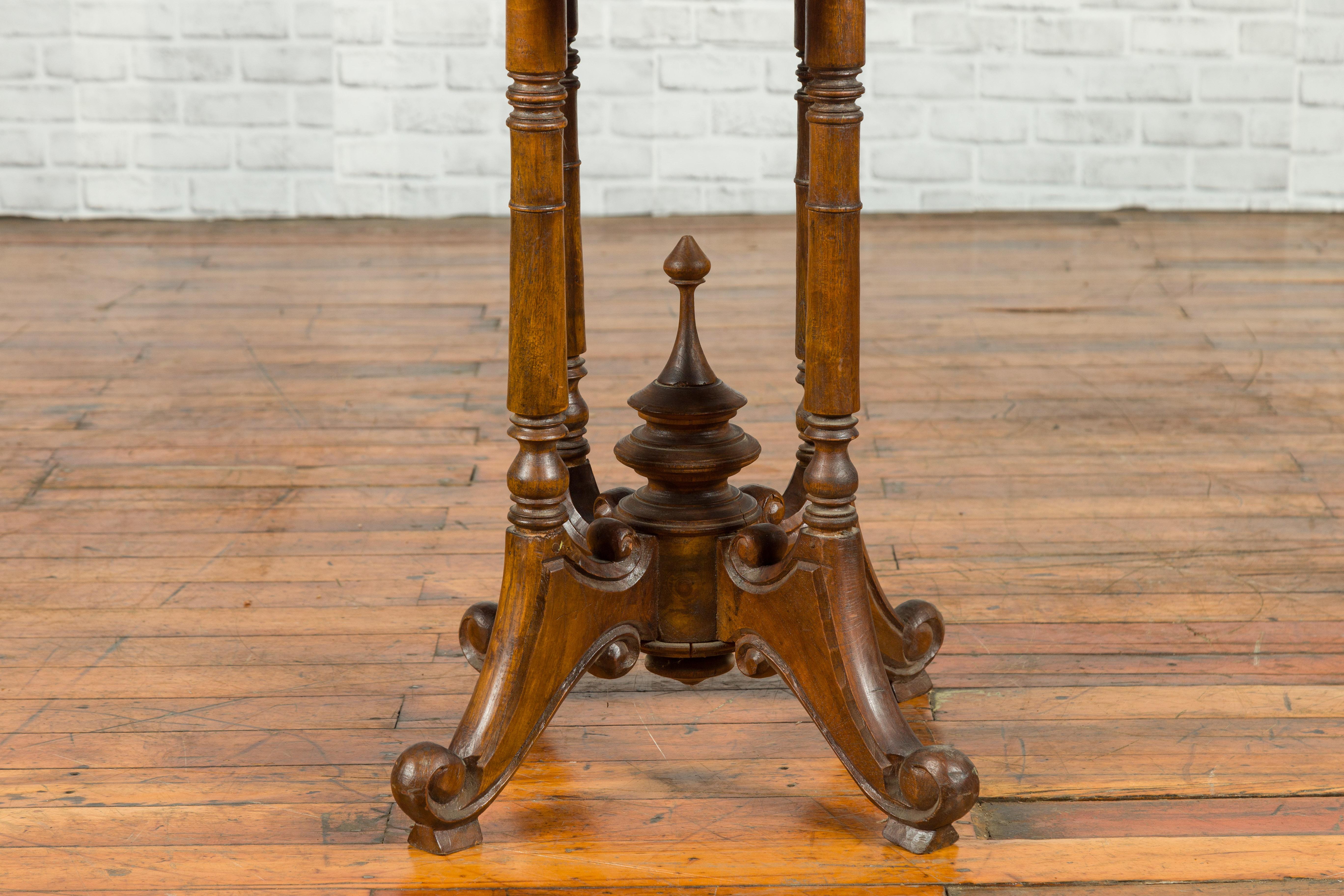Chinese Wooden Guéridon Side Table with Octagonal White Marble Top and Finial 4