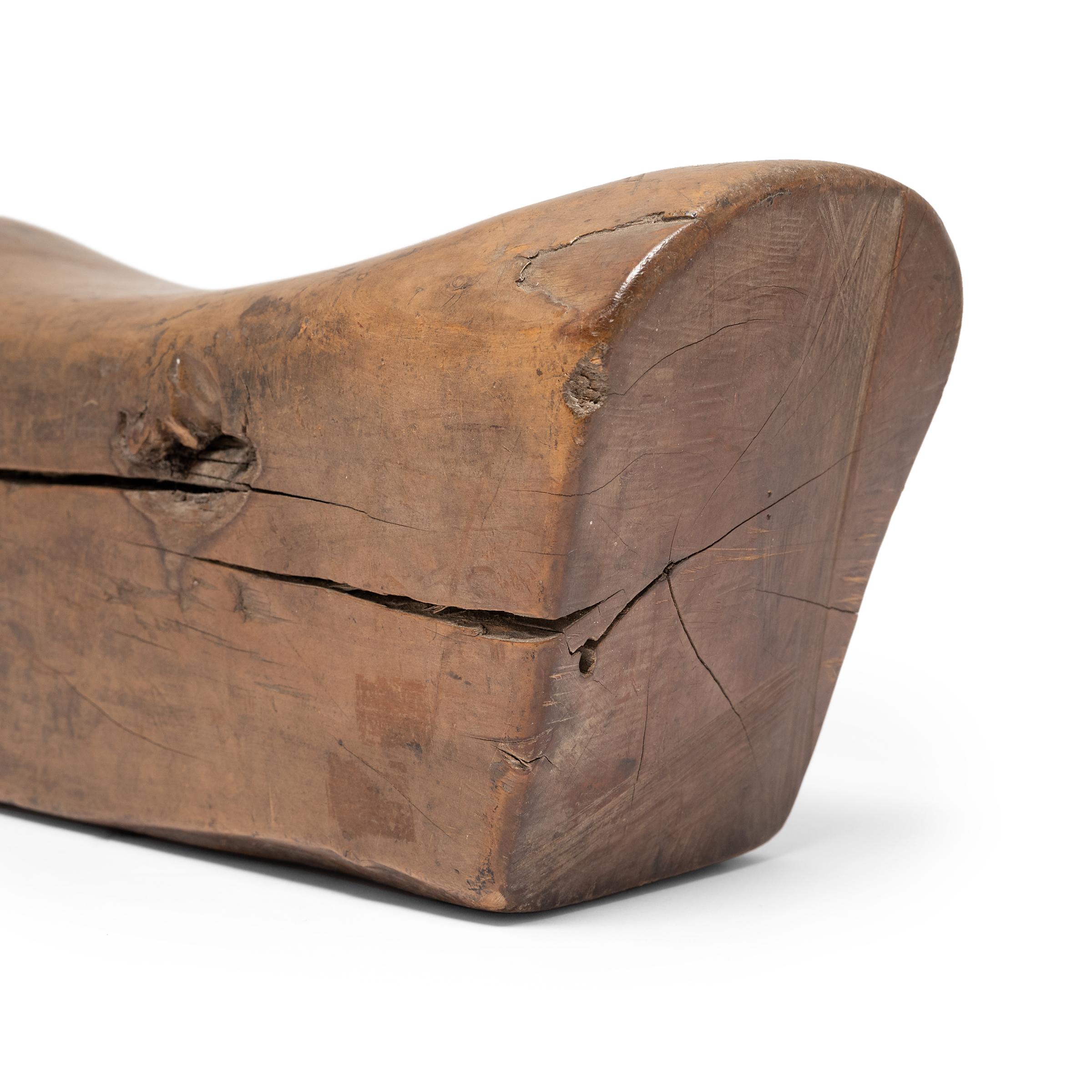 Chinese Wooden Headrest, c. 1900 In Good Condition For Sale In Chicago, IL