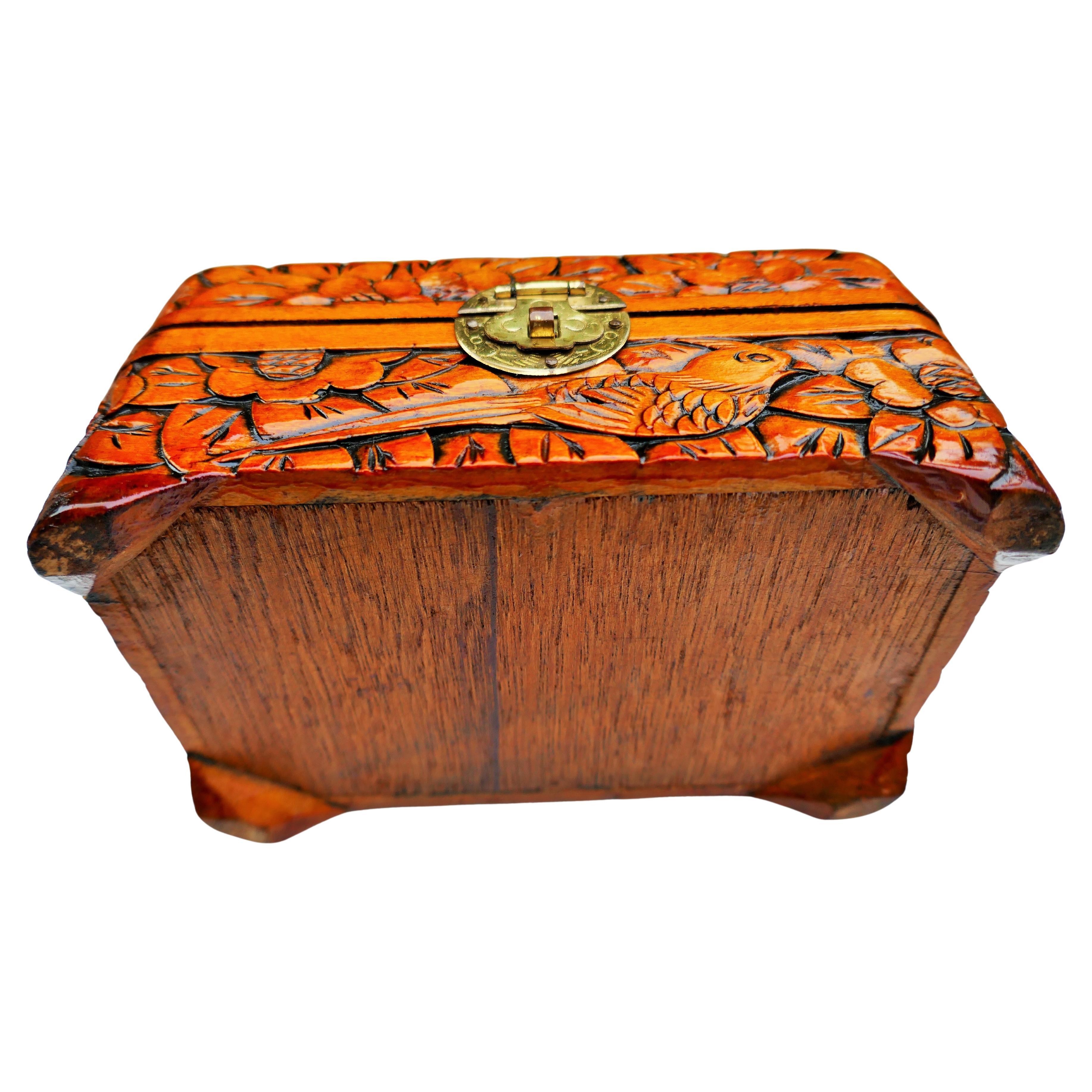 Joyero chino de madera en venta 3