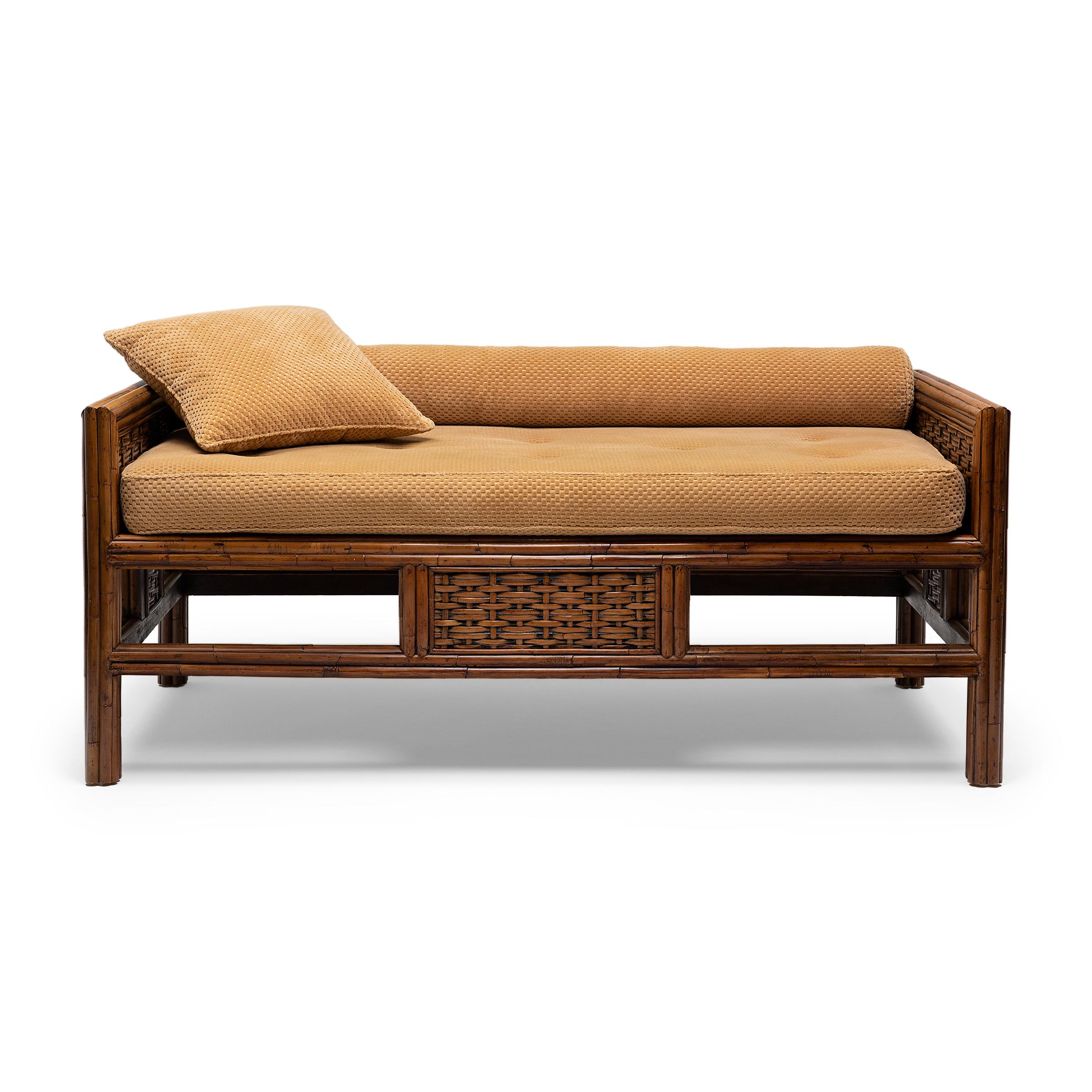 This bamboo daybed sofa is a modern iteration of the traditional Chinese daybed. Known as a luohan chuang, or couch bed, this type of daybed is defined by its raised platform surface and low back railing. A versatile seating option, the luohan was