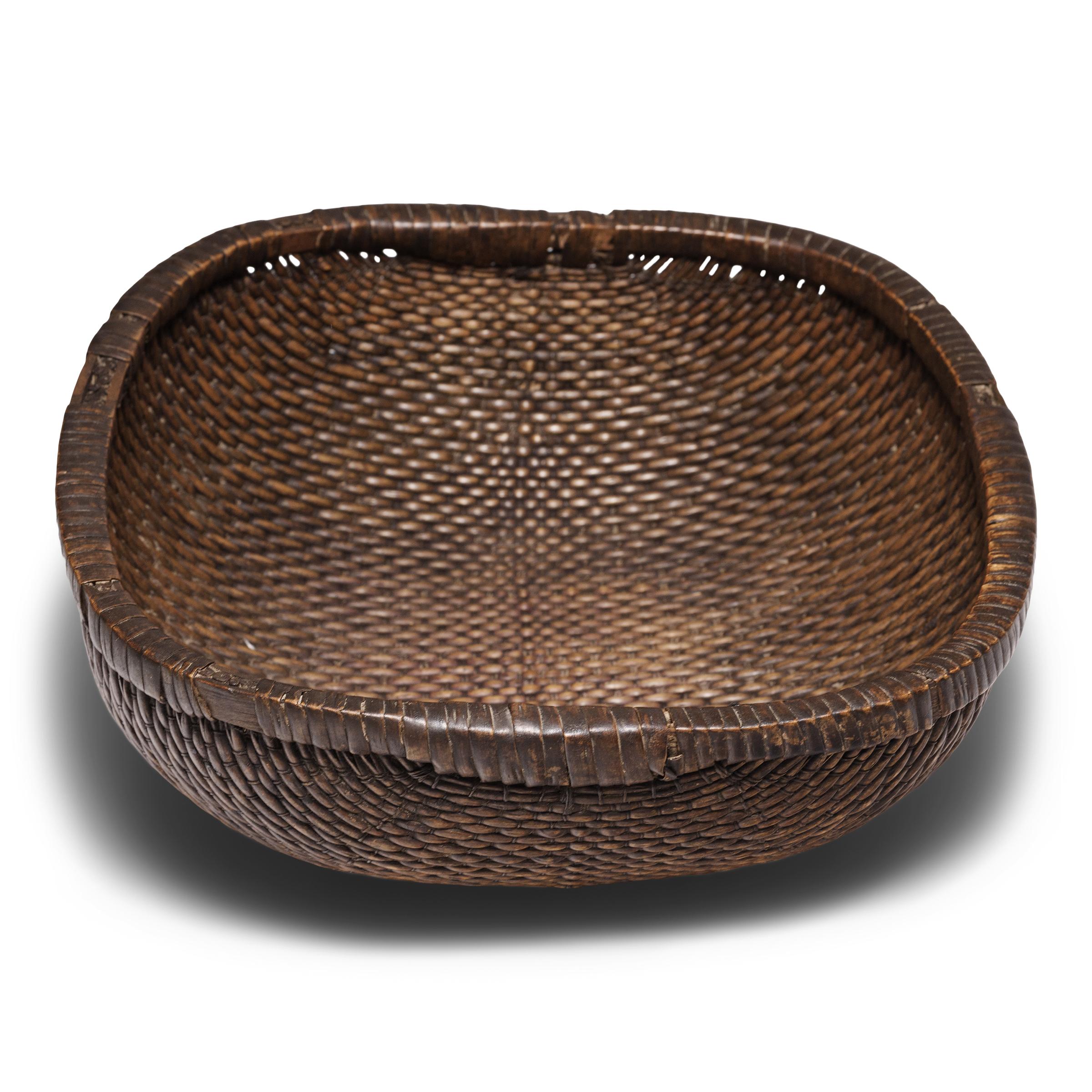 Hand-Woven Chinese Woven Grain Basket